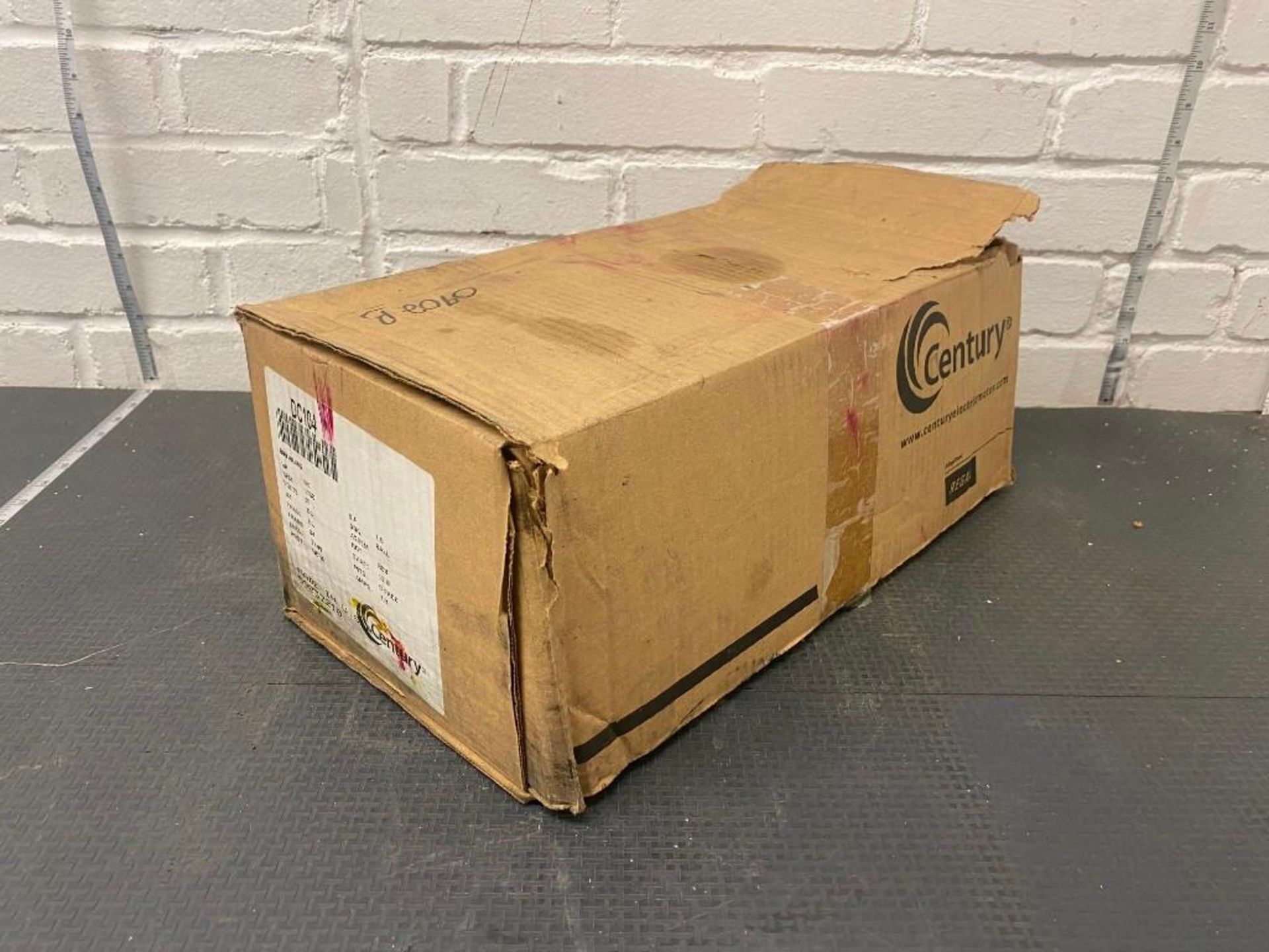 NEW IN BOX CENTURY MOTOR CM34D17NC5A
