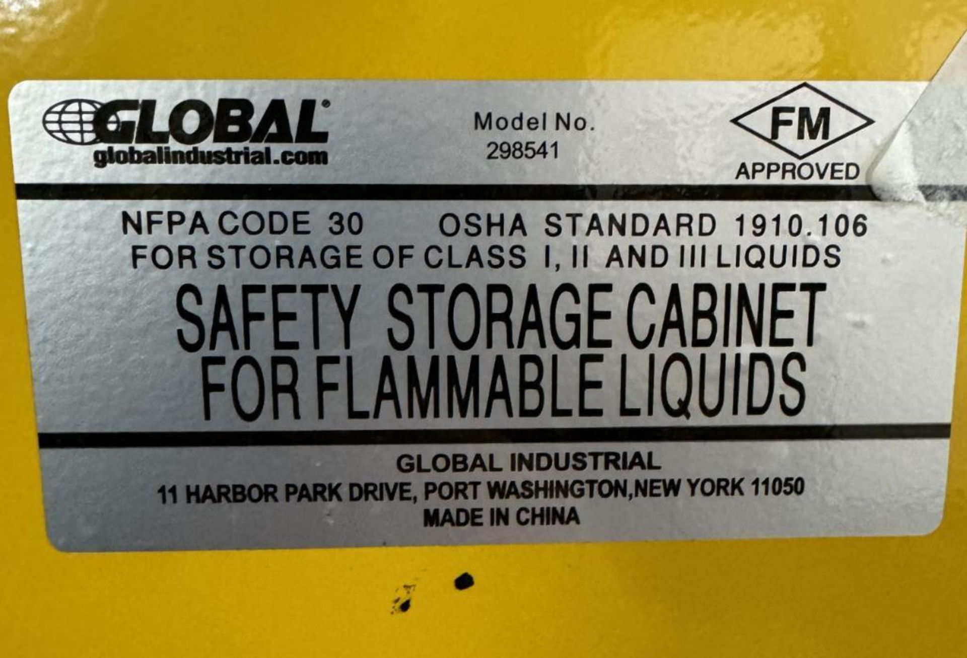 Global Industrial 45 Gallon Capacity Flammable Storage Cabinet, Model 298541. - Image 4 of 4