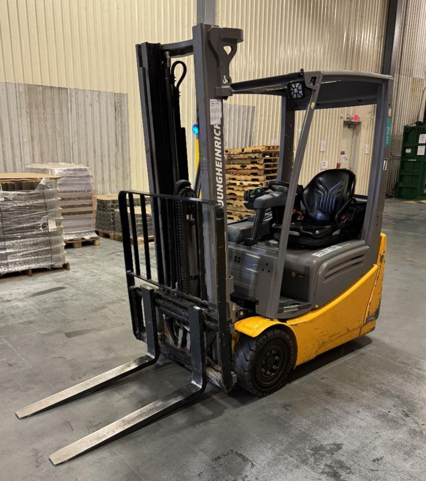 Jungheinrich Approximate 2500 Pound Electric Forklift, Model EFG213, Serial# FN578817. Approximate 1 - Image 4 of 12