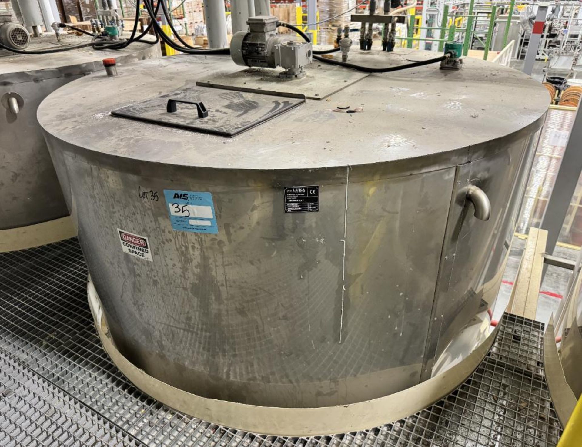 Luka Approximate 750 Gallon Stainless Steel Jacketed Mix Tank. Approximate 66" diameter x 50" straig - Image 3 of 10