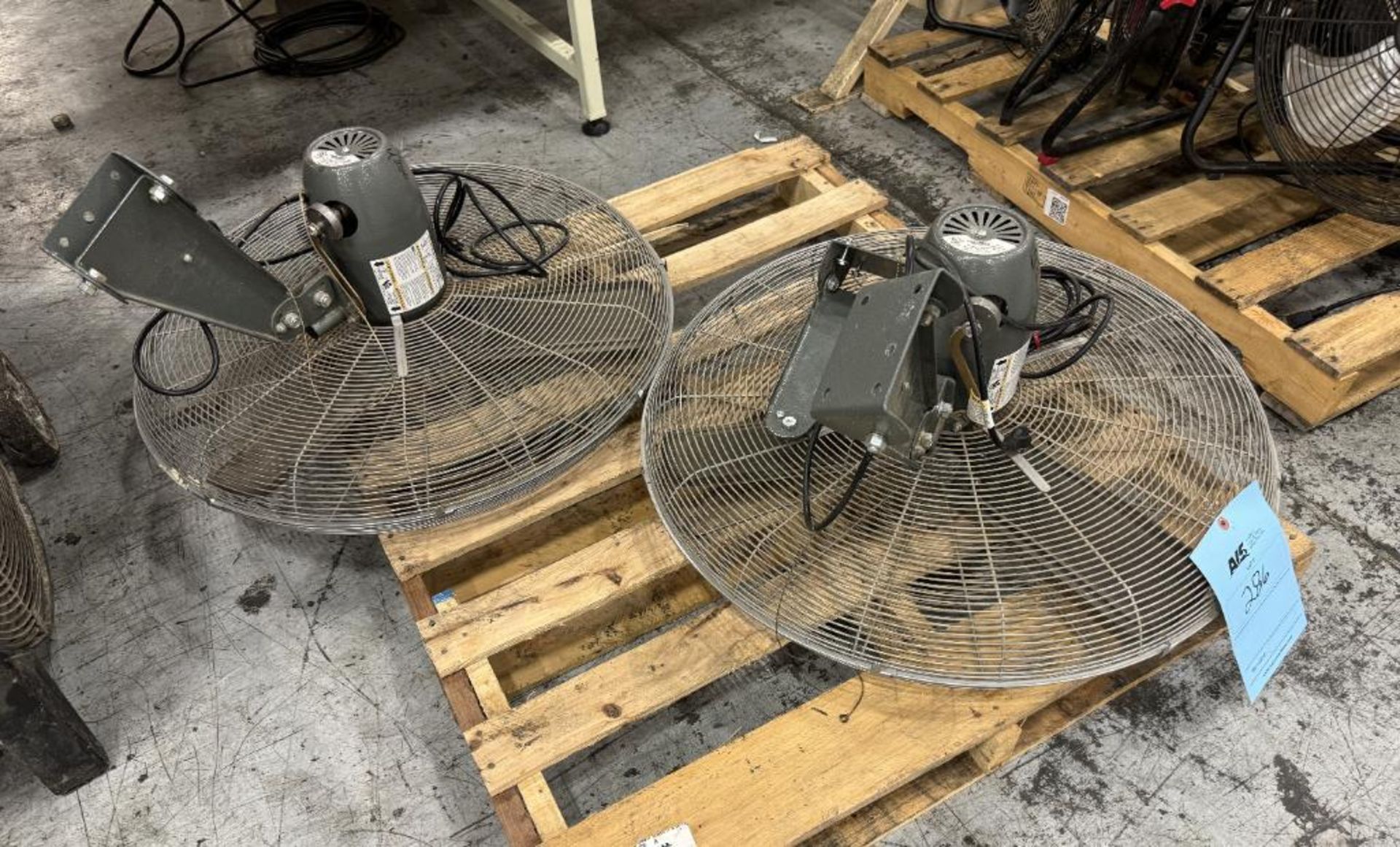 Lots Fans Lot Of Approximate (31) Wall Mount Fans. (29) Still installed.