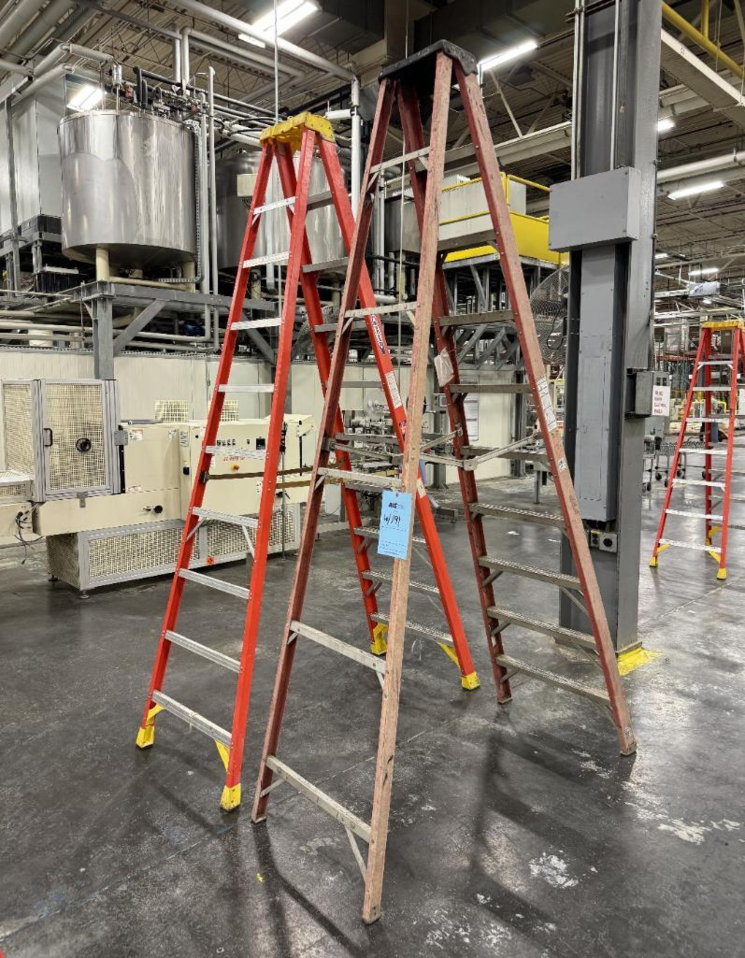 Lot Of (2) 300# 10' Fiberglass Ladders. With (1) Werner model 6210. - Image 2 of 4