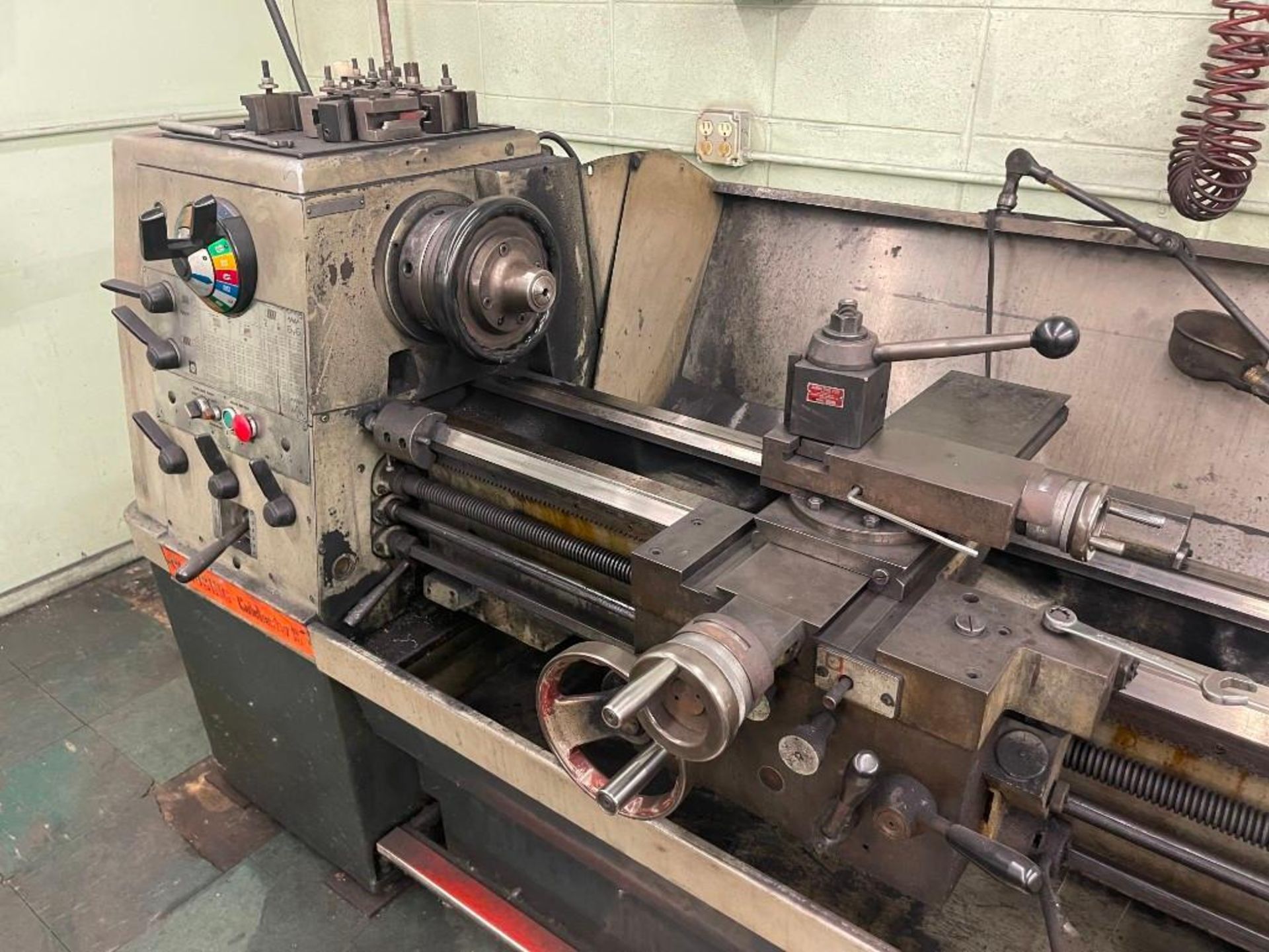 Clausing Colchester Engine Lathe - Image 14 of 15
