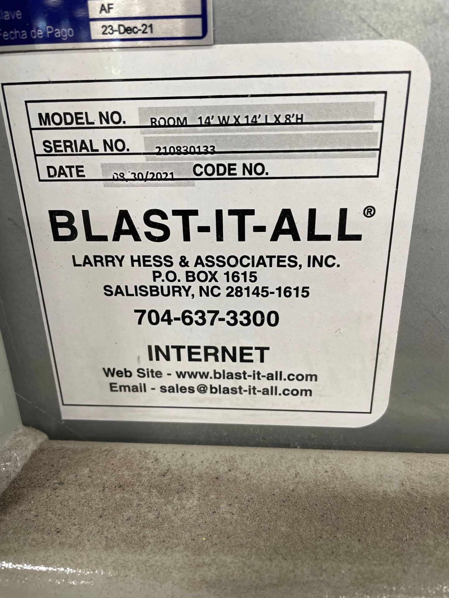 Blast-It-All Sandblast Booth (2021) - Image 2 of 22