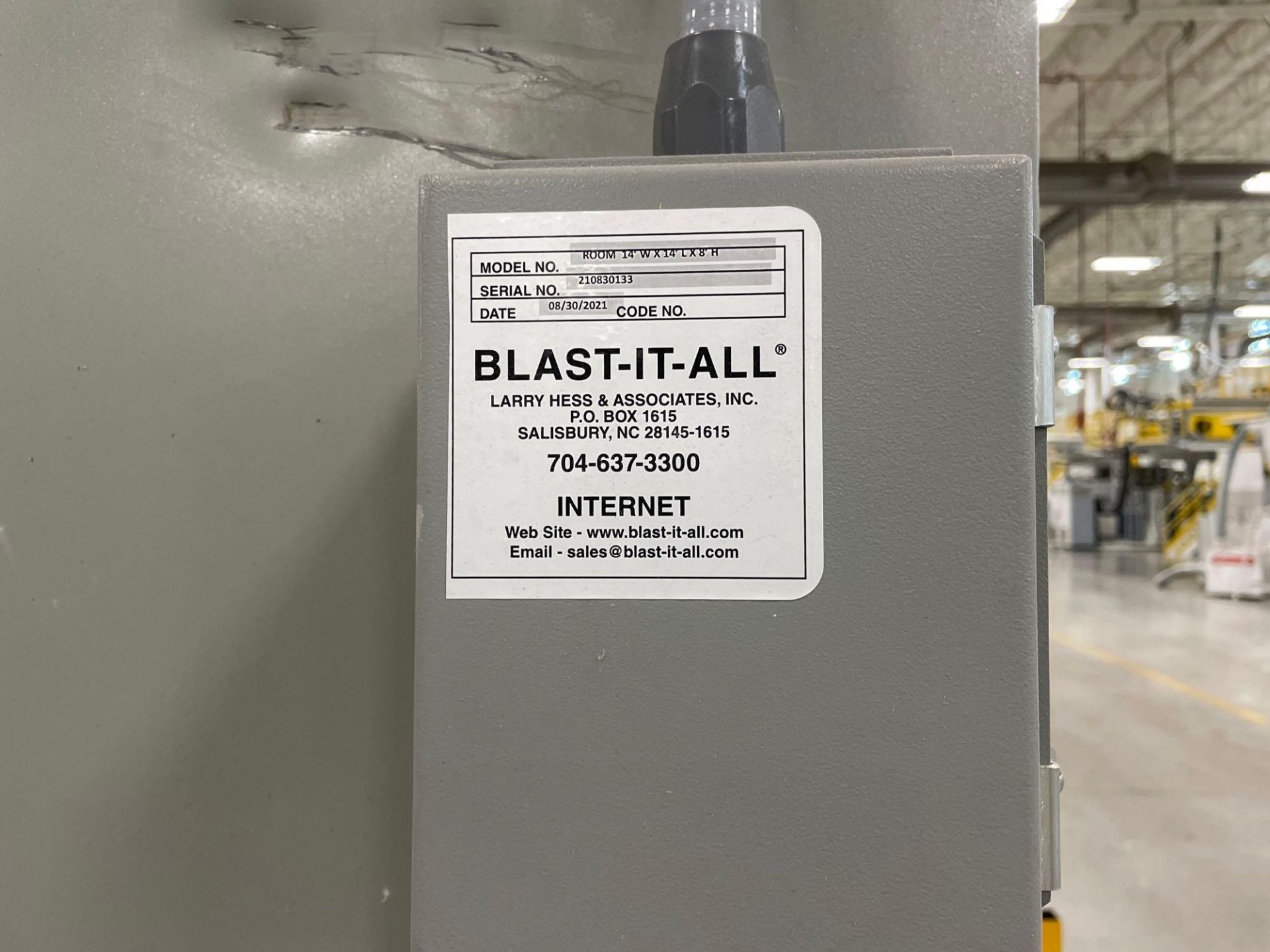 Blast-It-All Sandblast Booth (2021) - Image 13 of 22