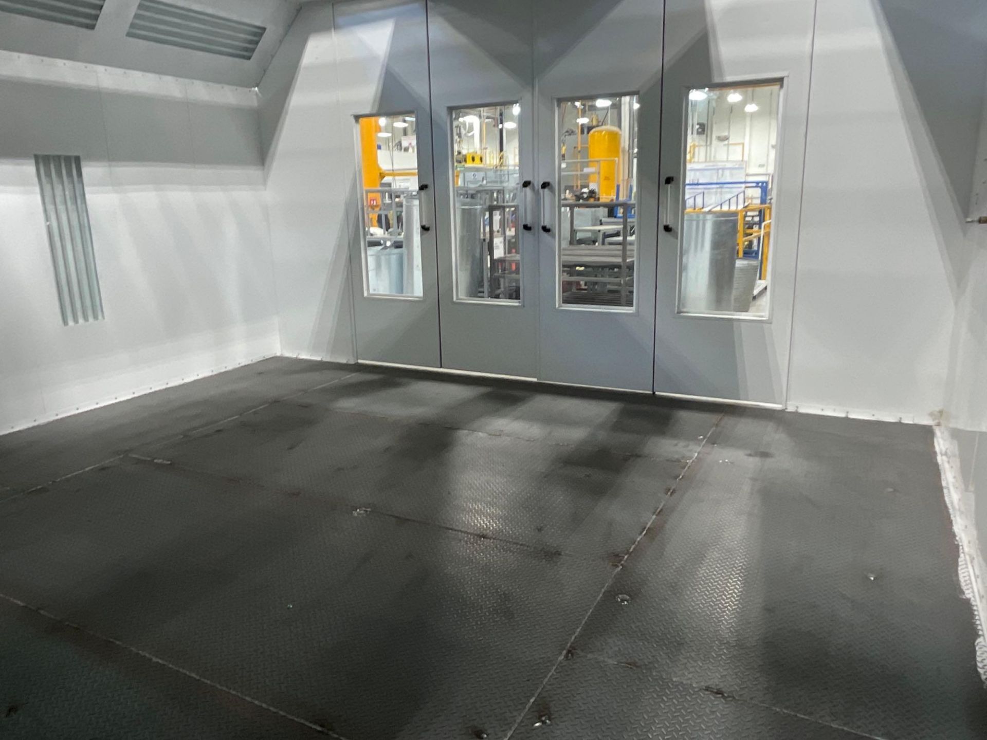 RGI Vector 150 Spray Booth (2021) - Image 7 of 9