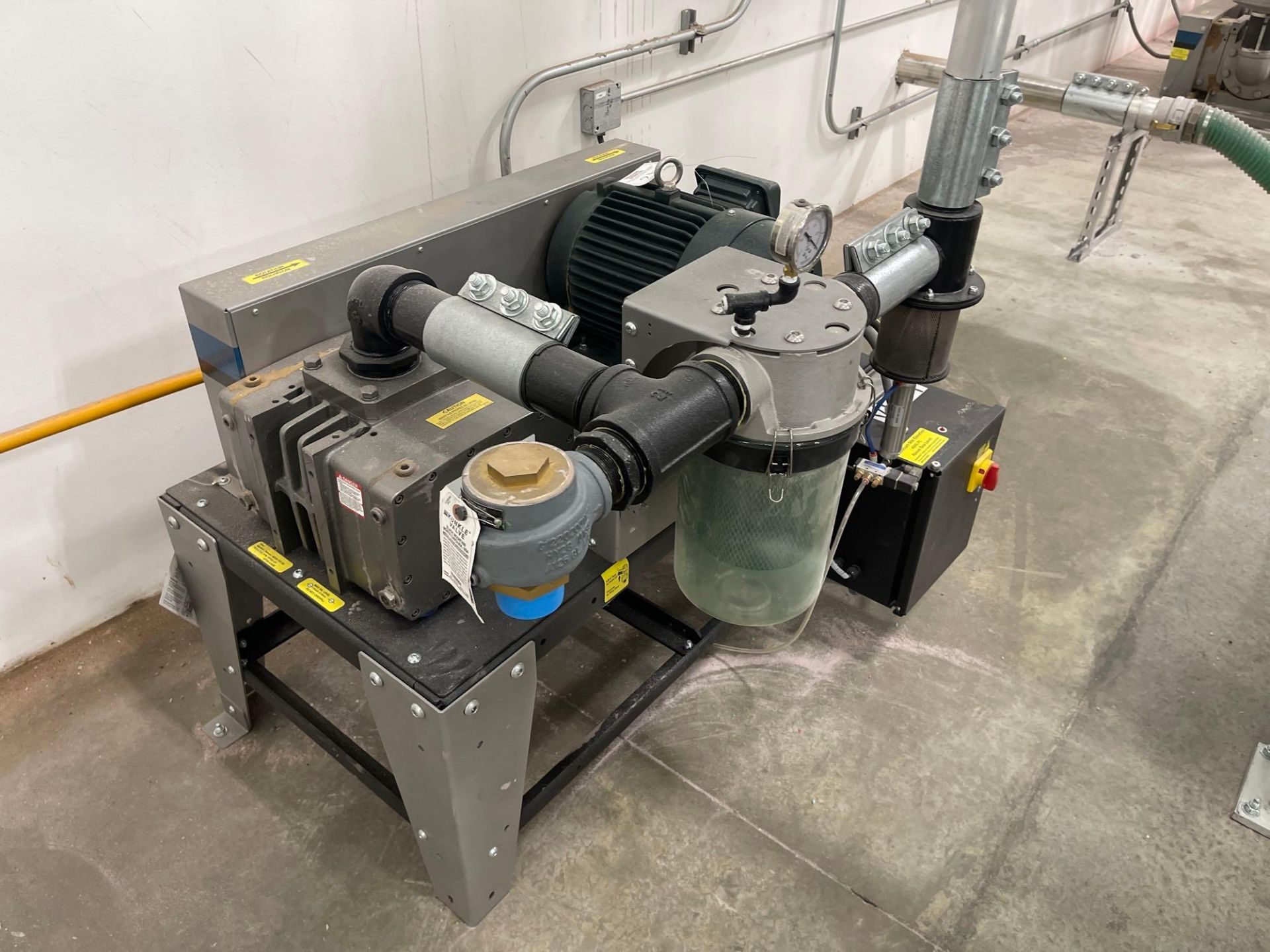 (2021) Novatec Blower with Dust Collector - Image 6 of 11