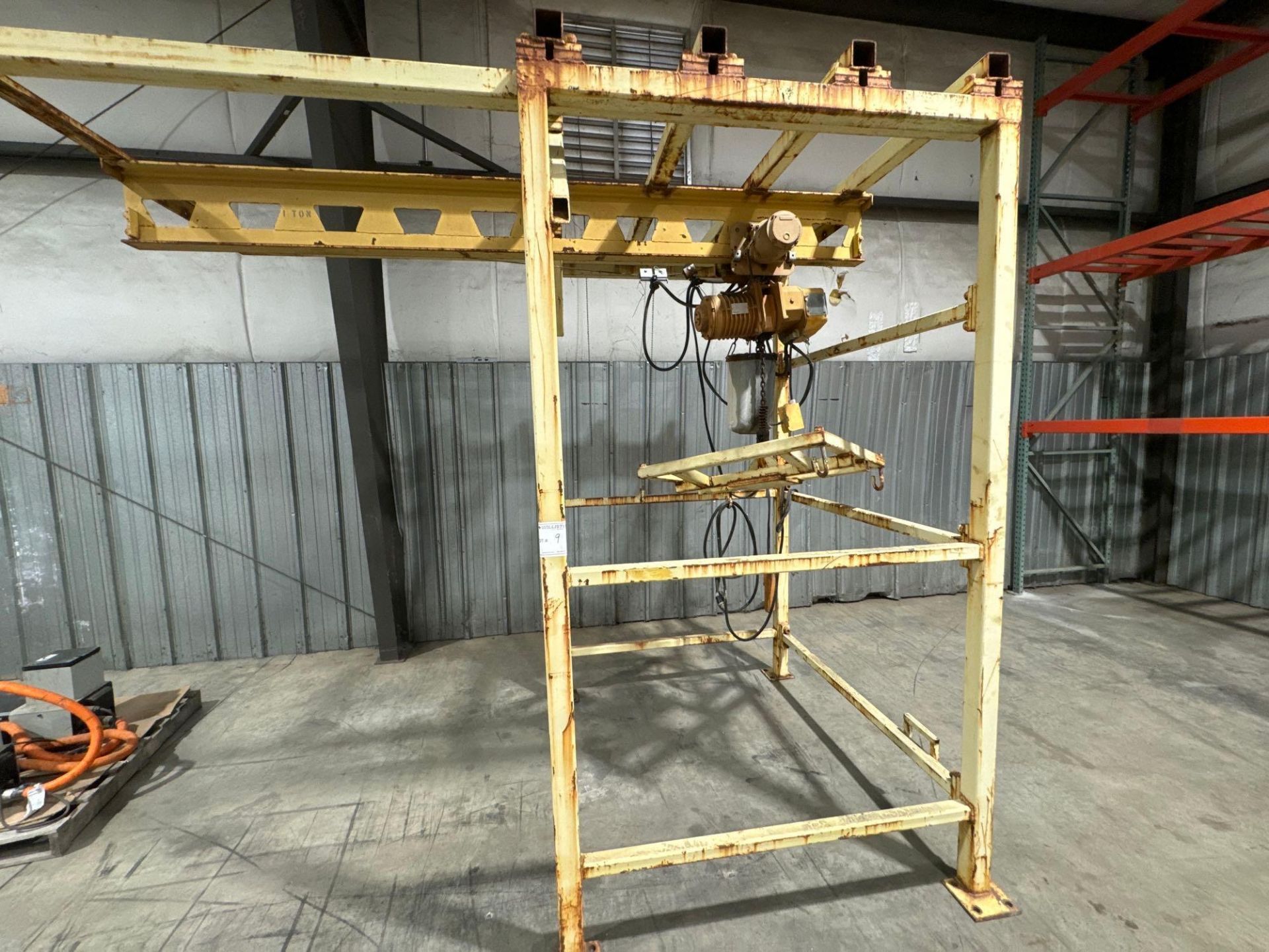 Accolift - 1 Ton Electric Hoist - Image 3 of 7