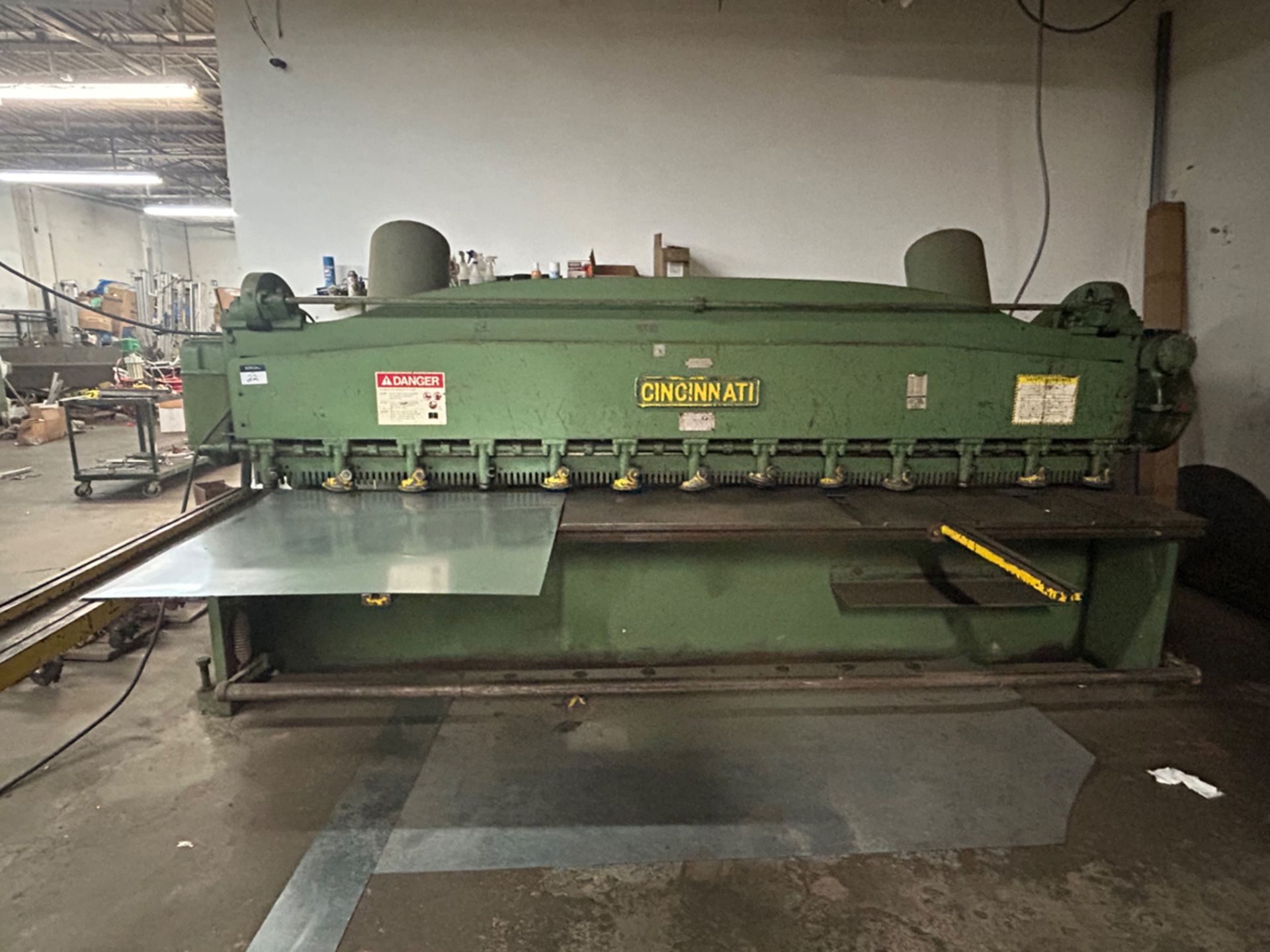 Cincinnati 1812 Mechanical Power Squaring Shear, 12' x 1/4" - Bild 2 aus 9