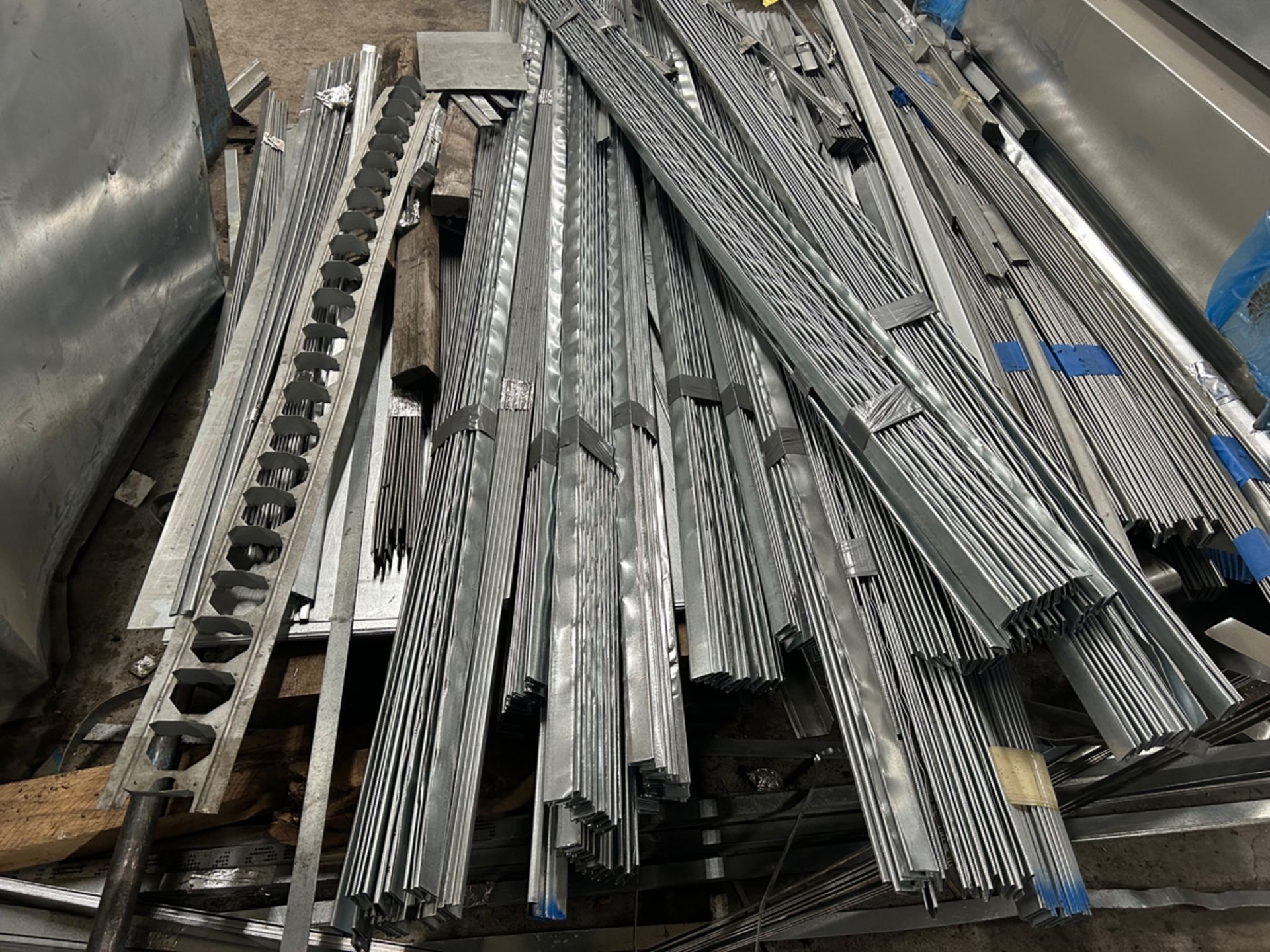 A Large Group of Assorted Fabricated Steel - Image 2 of 9