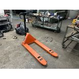 HaulMaster 2.5 Ton Manual Pallet Jack