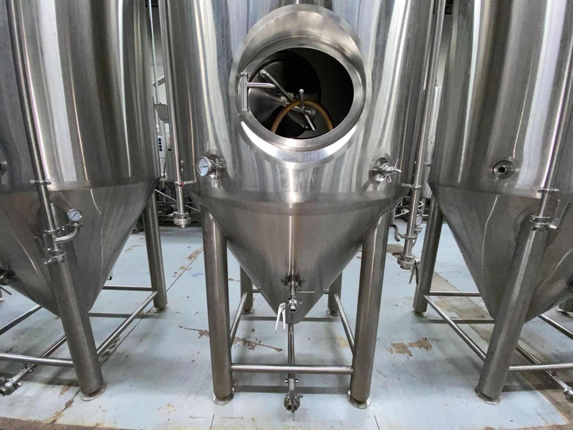 A.B.E. 30bbl Stainless Steel Fermentation Tank - Image 2 of 10