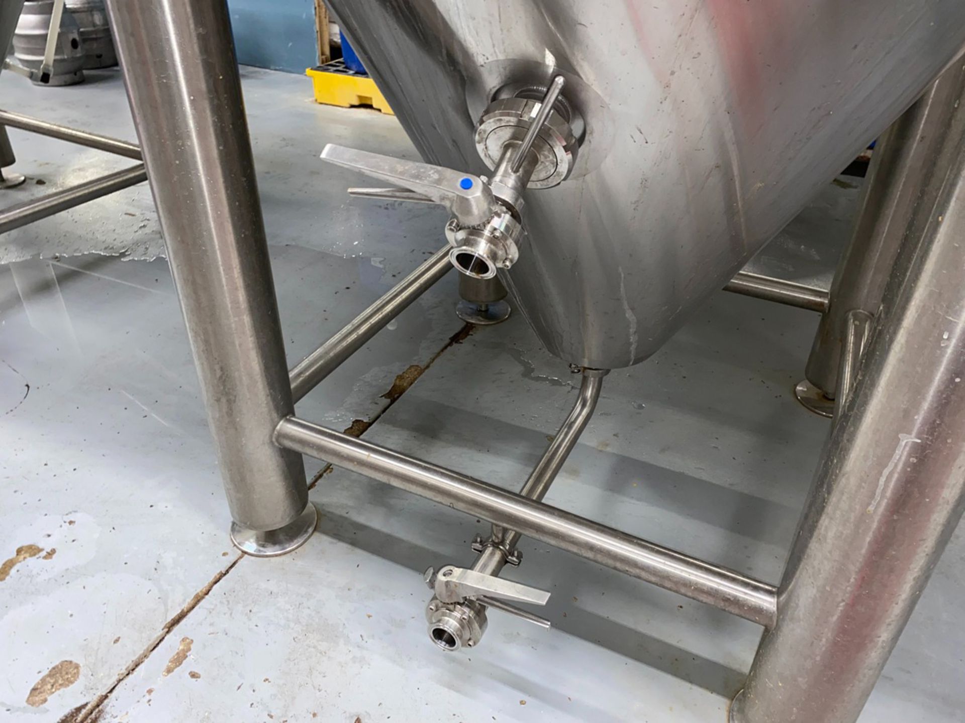 A.B.E. 15bbl Stainless Steel Fermentation Tank - Image 4 of 10