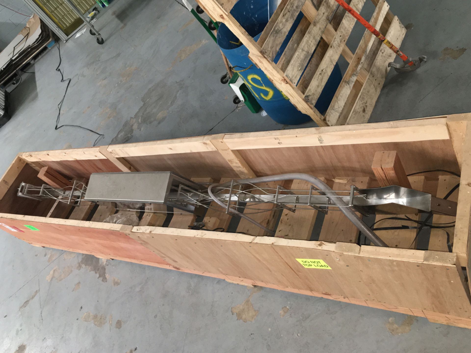 CRATED SwitchBack For 12-Ounce SLEEK CANS - Image 2 of 15