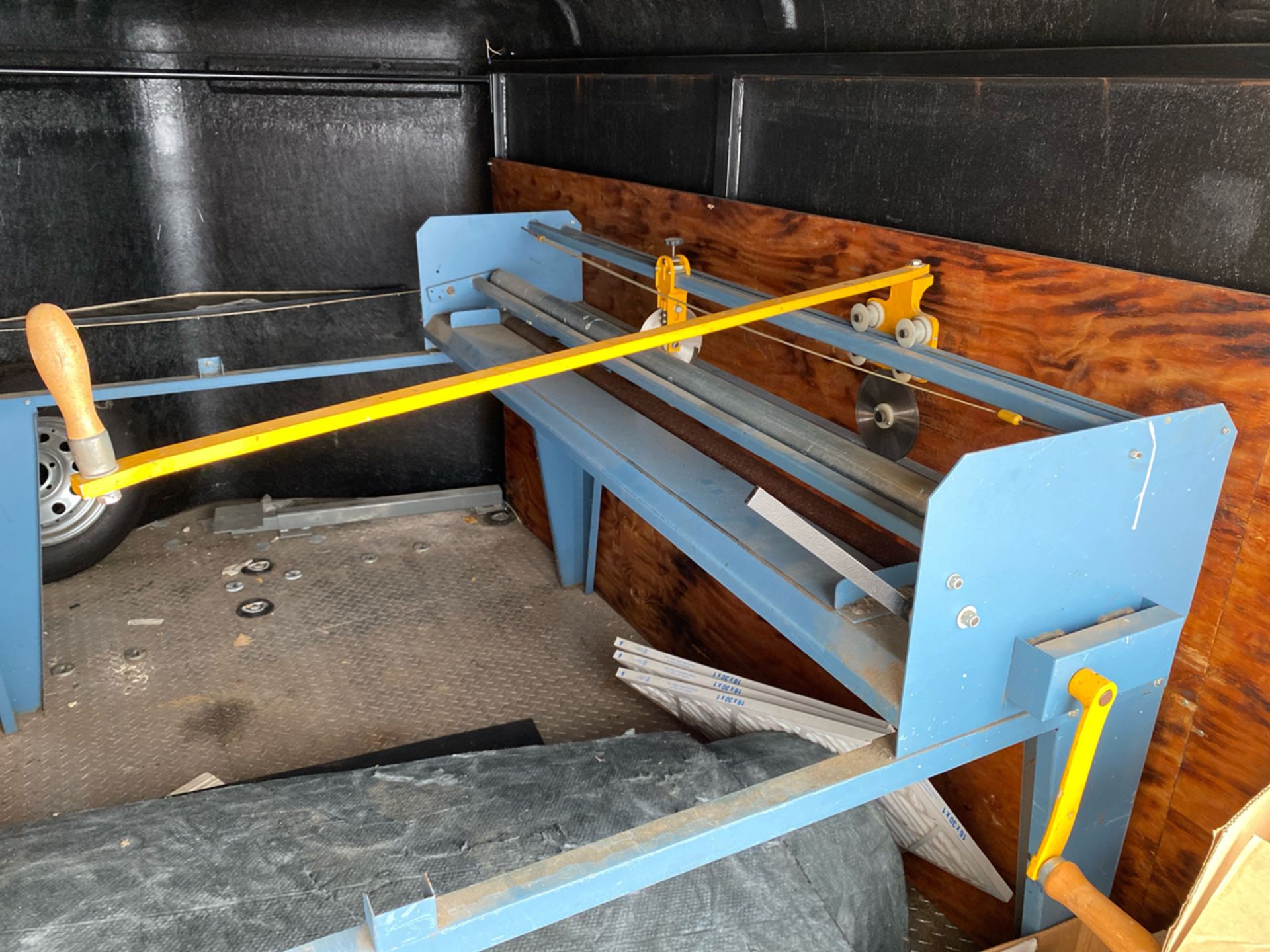 Duro Dyne Liner Sizer Insulation Liner Cutter Machine Table - Image 3 of 6