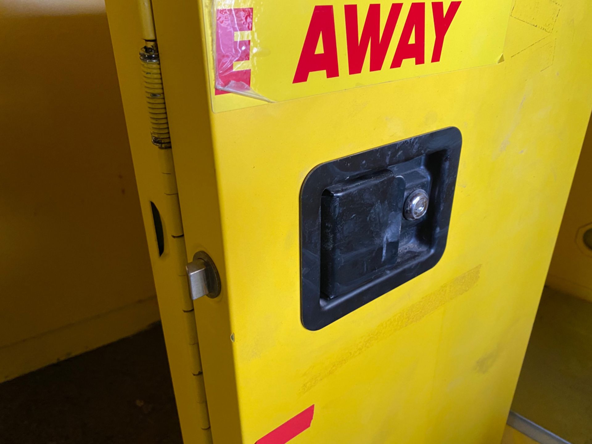 Flammable Liquid Safety Storage Cabinet - Image 4 of 4