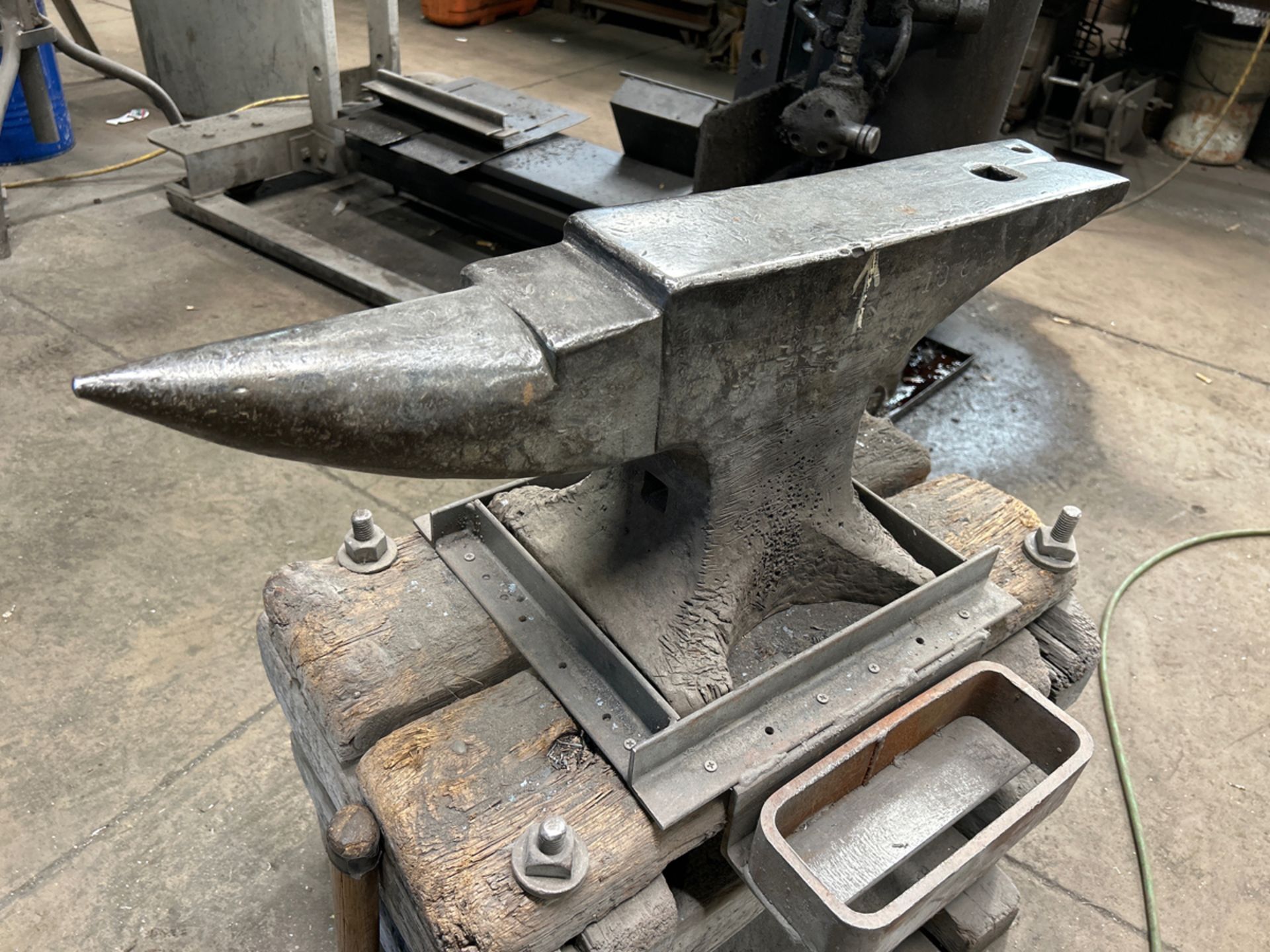 Bull Horn Blacksmith Anvil - Image 2 of 2