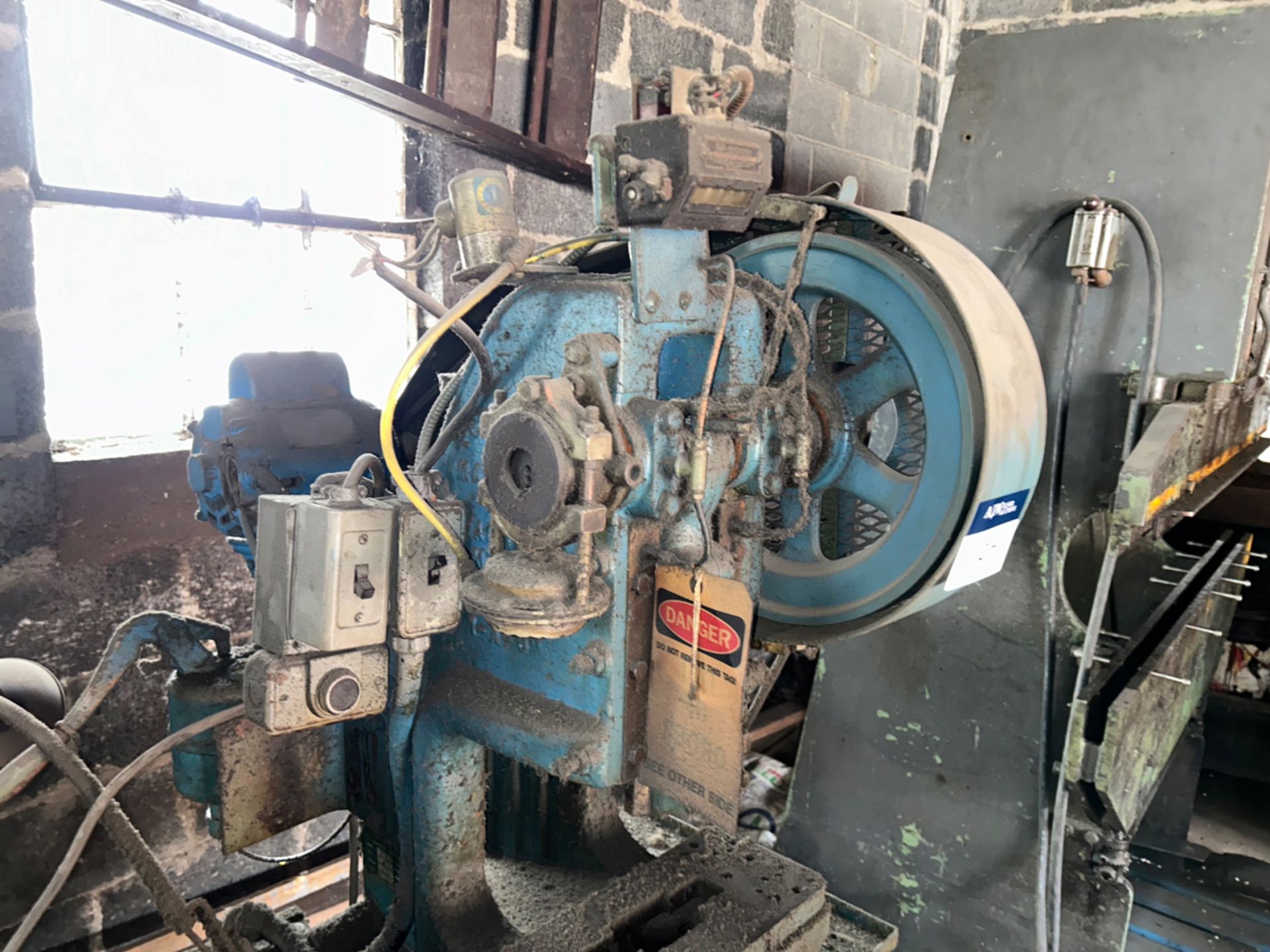 Perkins Machine 5-Ton Power Press - Image 3 of 7