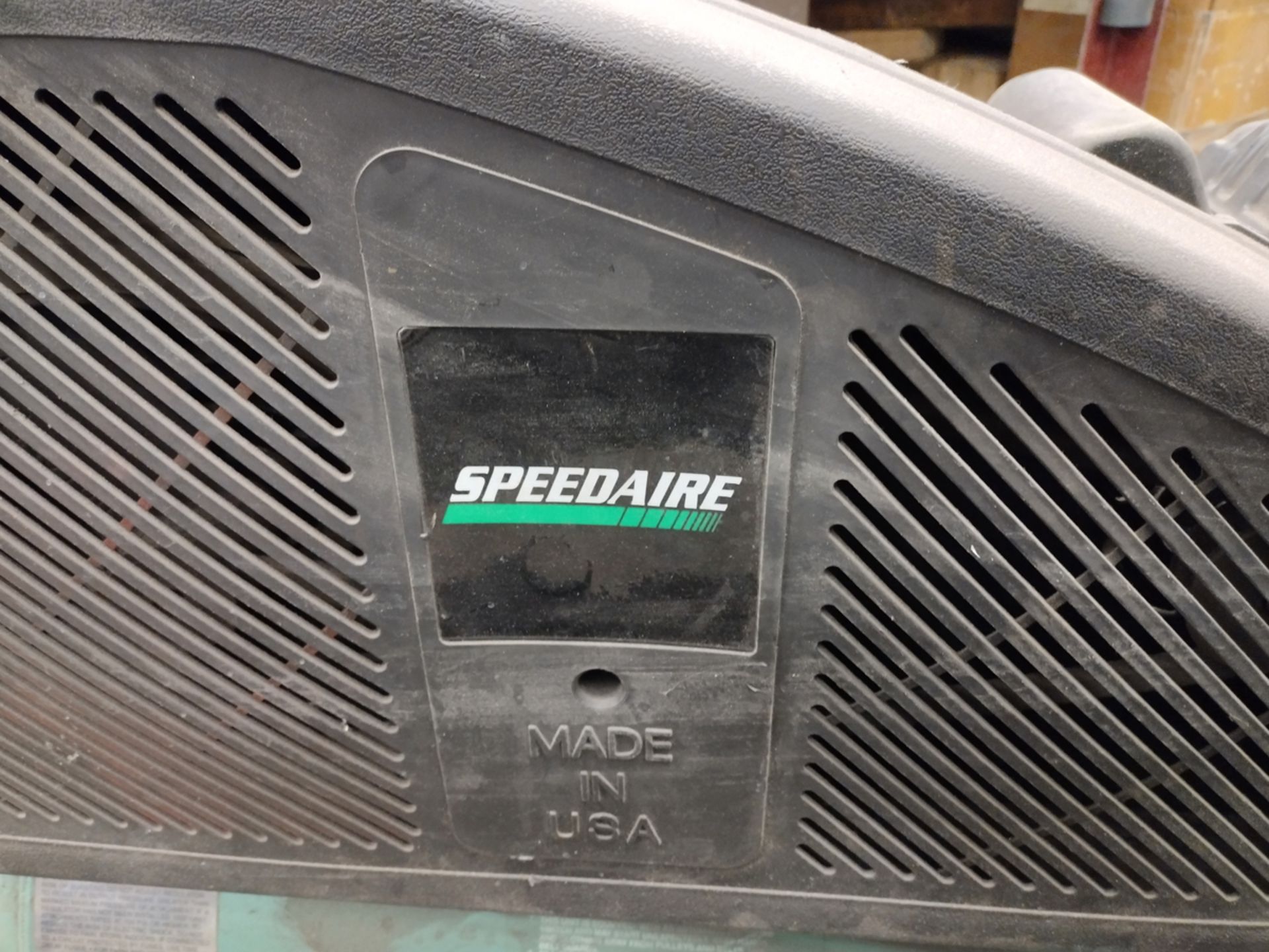 Speedaire 20 Gallon Portable Air Compressor - Image 7 of 8