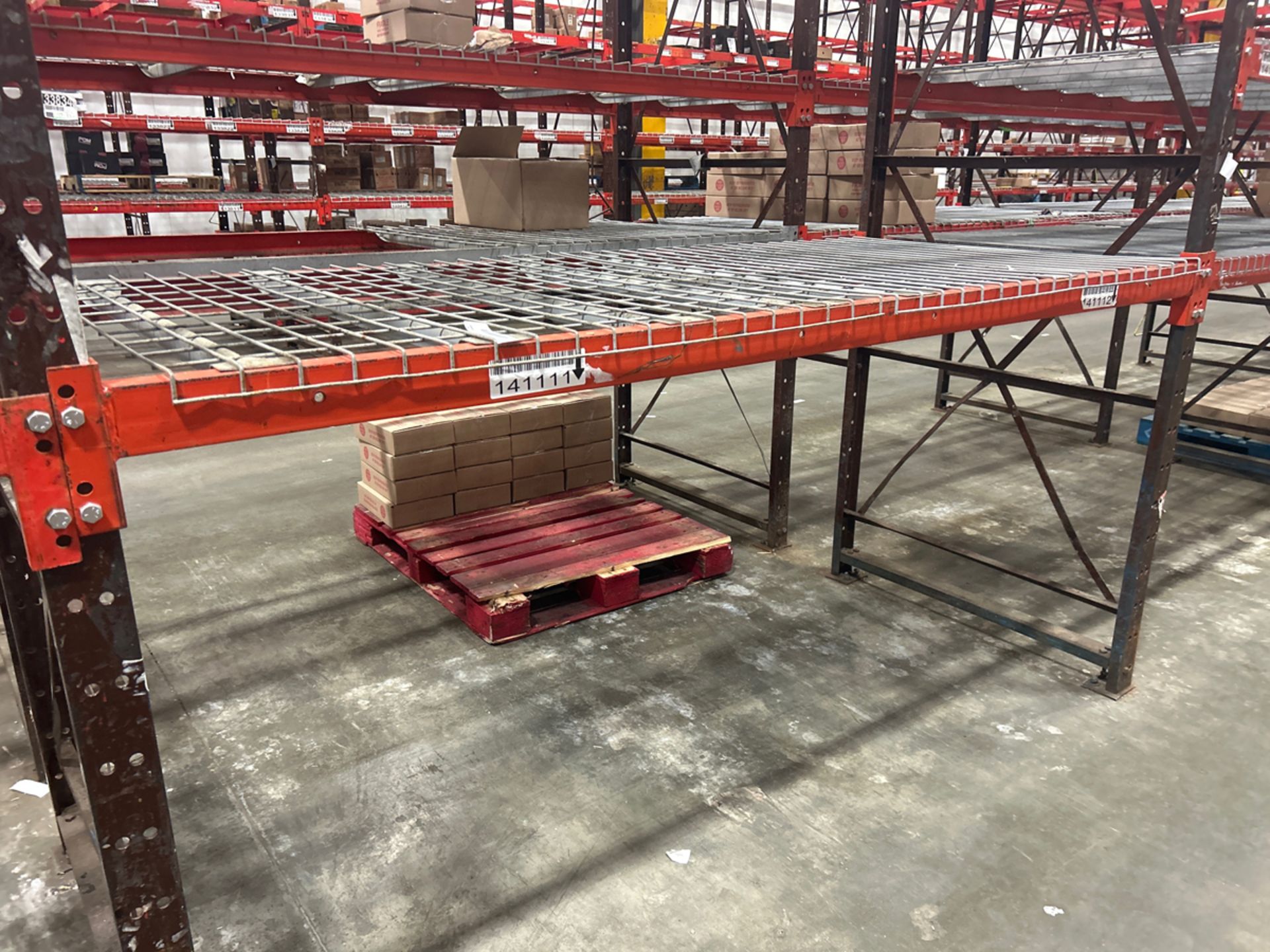 A Group of Structural Pallet Racking, 19' Tall, Approx. 96 Sections - Bild 8 aus 10