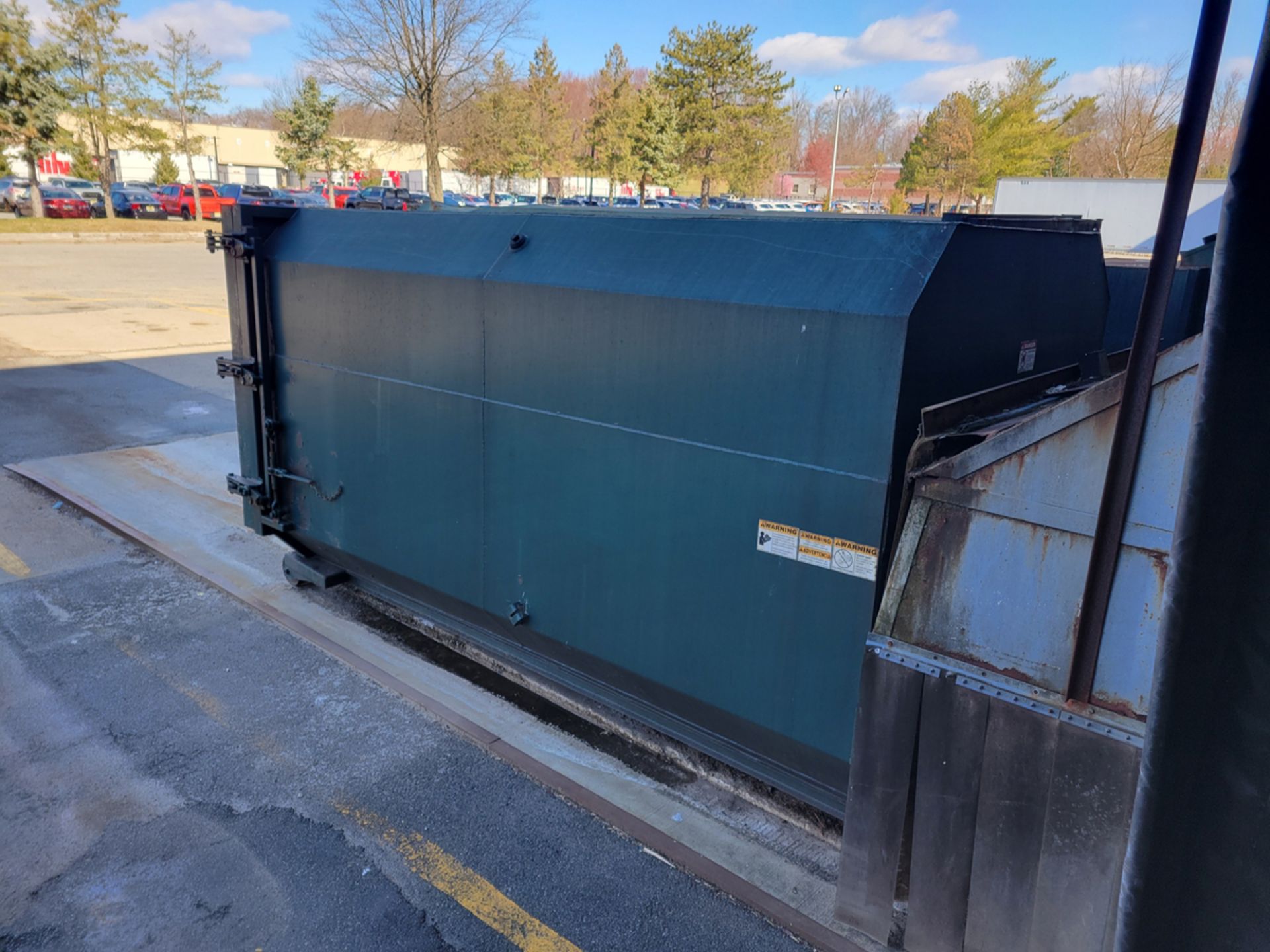 Wastequip Galbreath Commercial Trash Compactor - Image 9 of 14