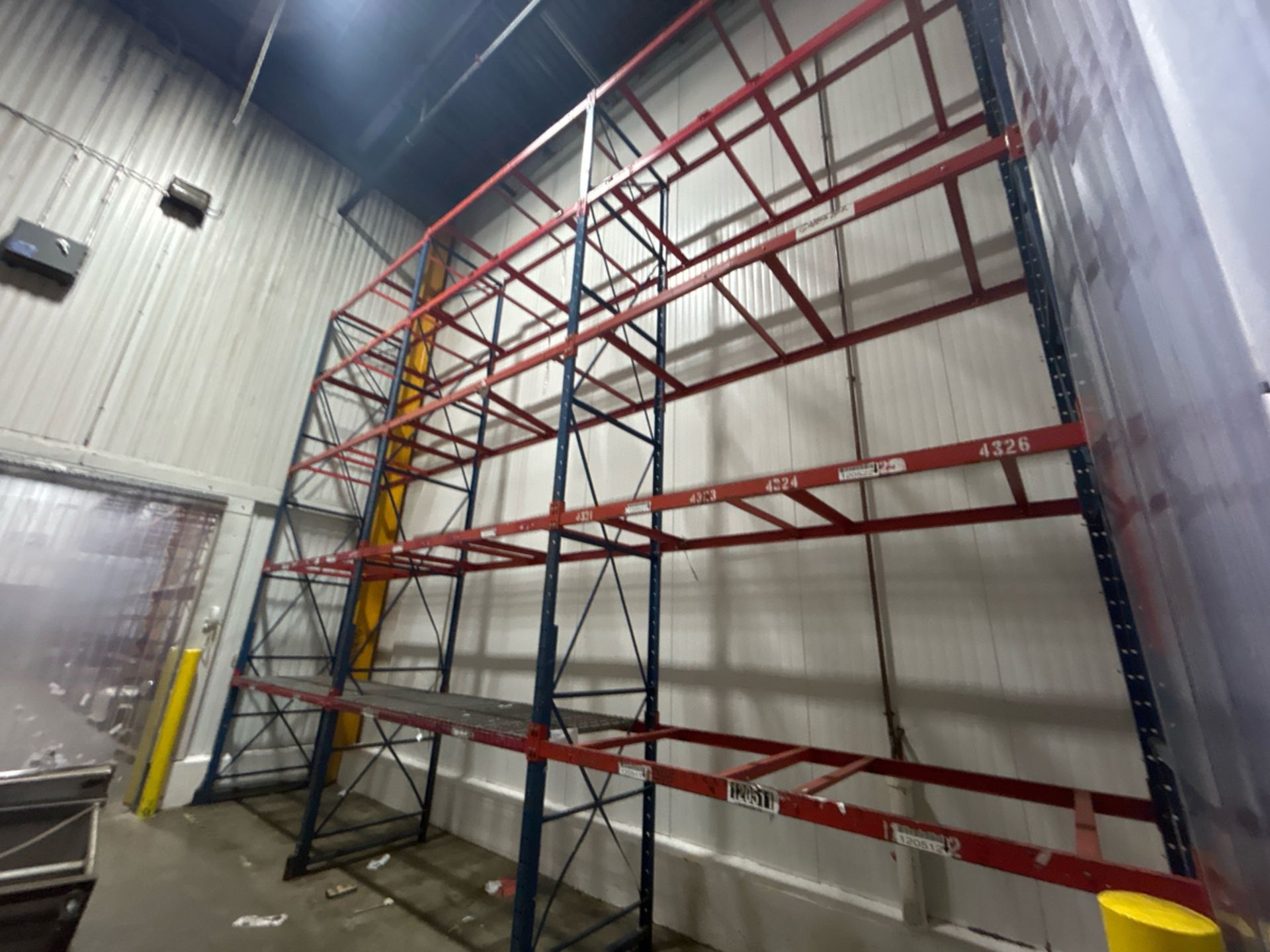 A Group of Structural Pallet Racking, 19' Tall, Approx. 96 Sections - Bild 9 aus 17