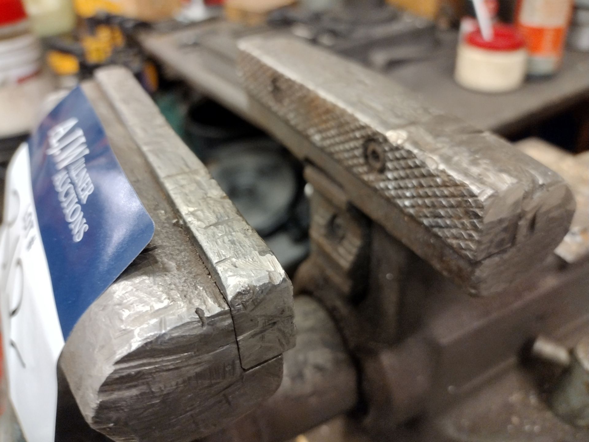 5.5" Heavy Duty Steel Bench Vise - Image 3 of 3