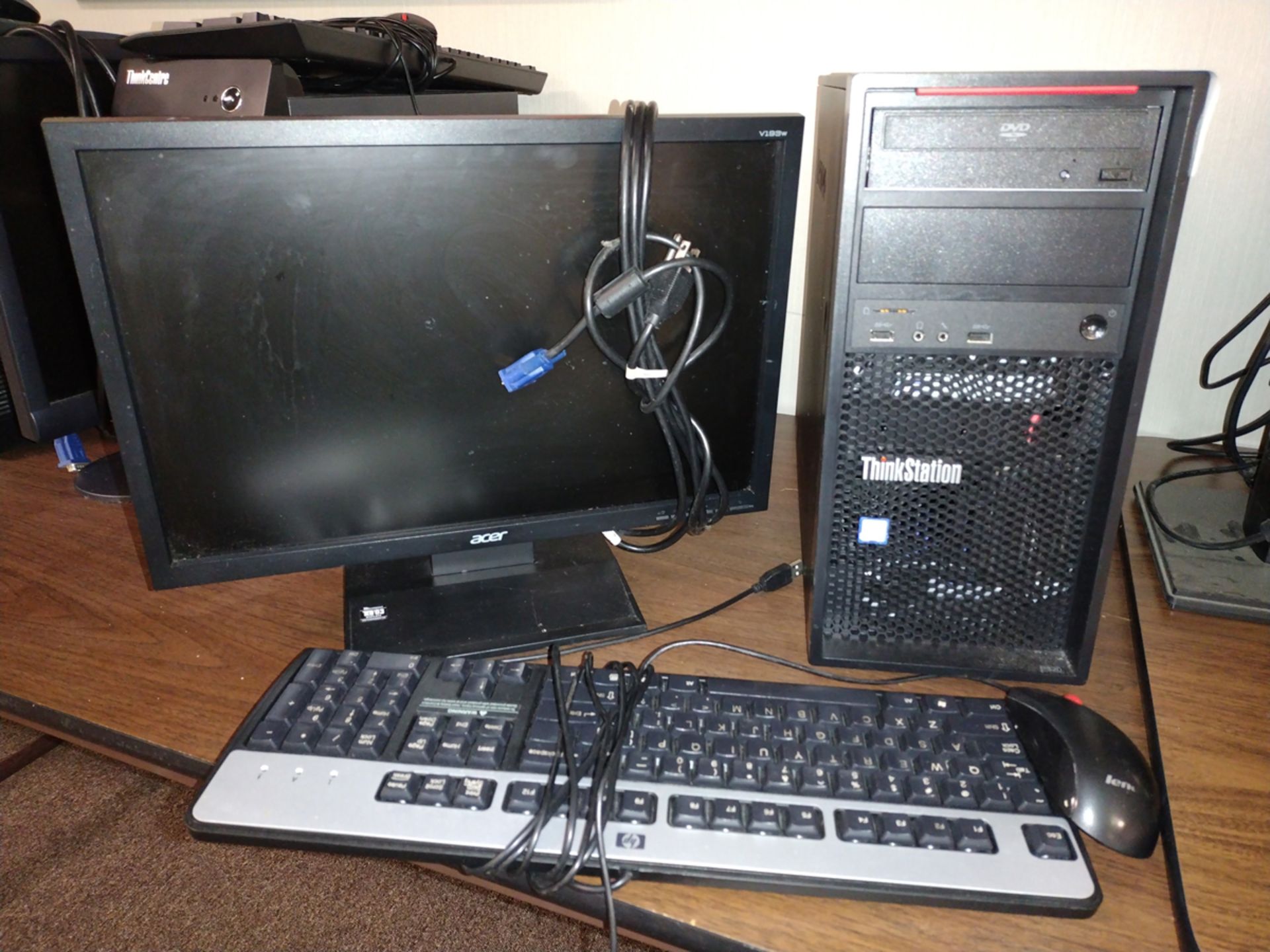 Lenovo P320 ThinkStation i7 PC w/ Monitor and Keyboard