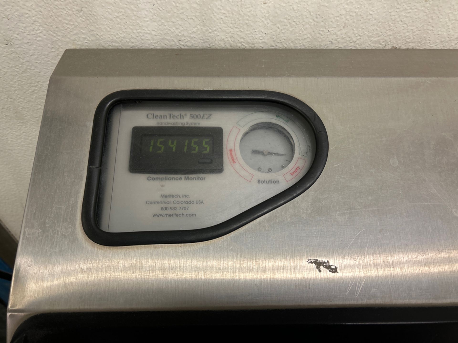 SINGLE-BAY, WALL-MOUNT CLEANTECH 500EZ AUTOMATED HANDWASHING STATION - Image 3 of 3
