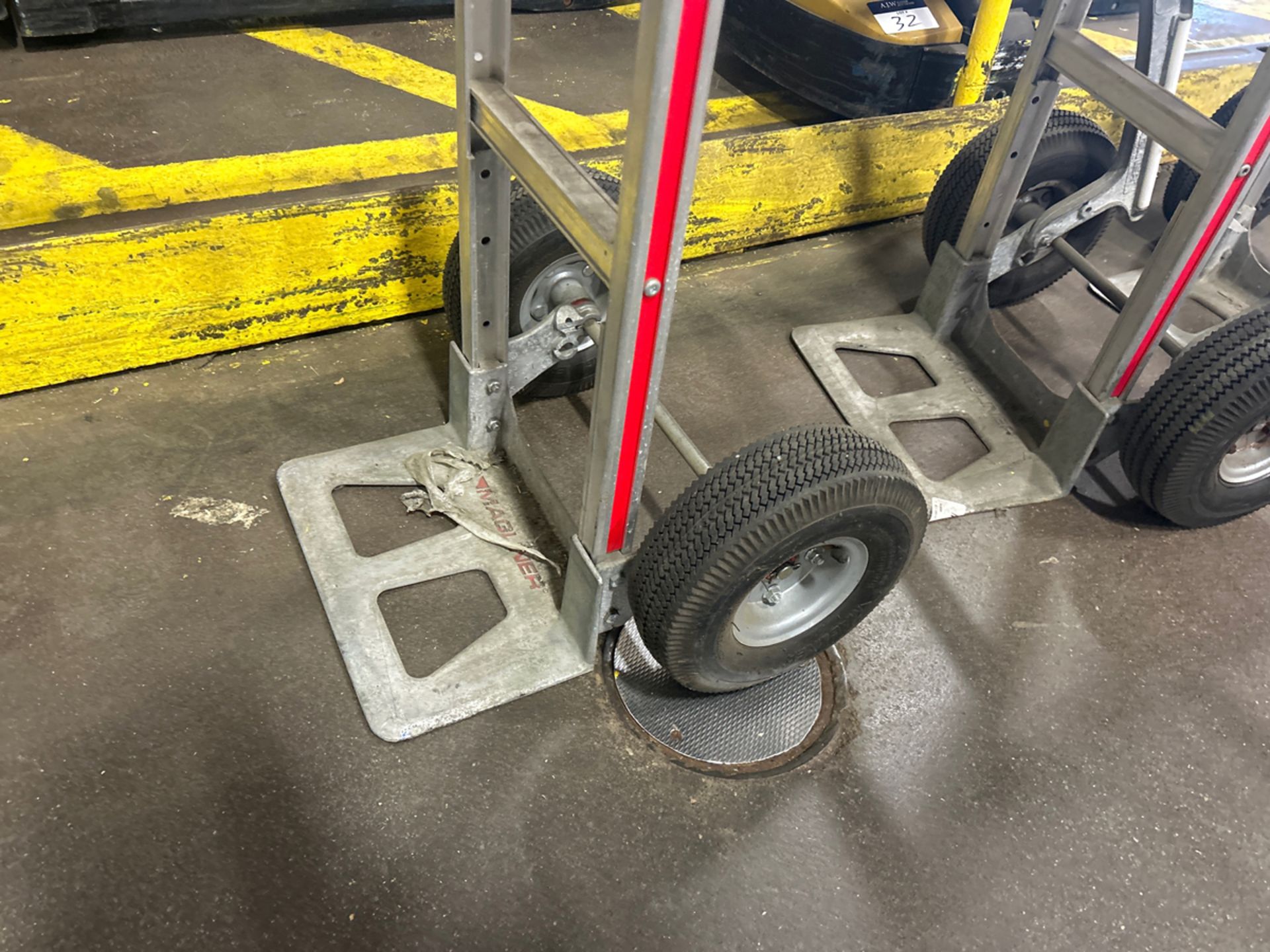 {Each} Magliner 500lbs capacity Hand Truck - Image 2 of 3