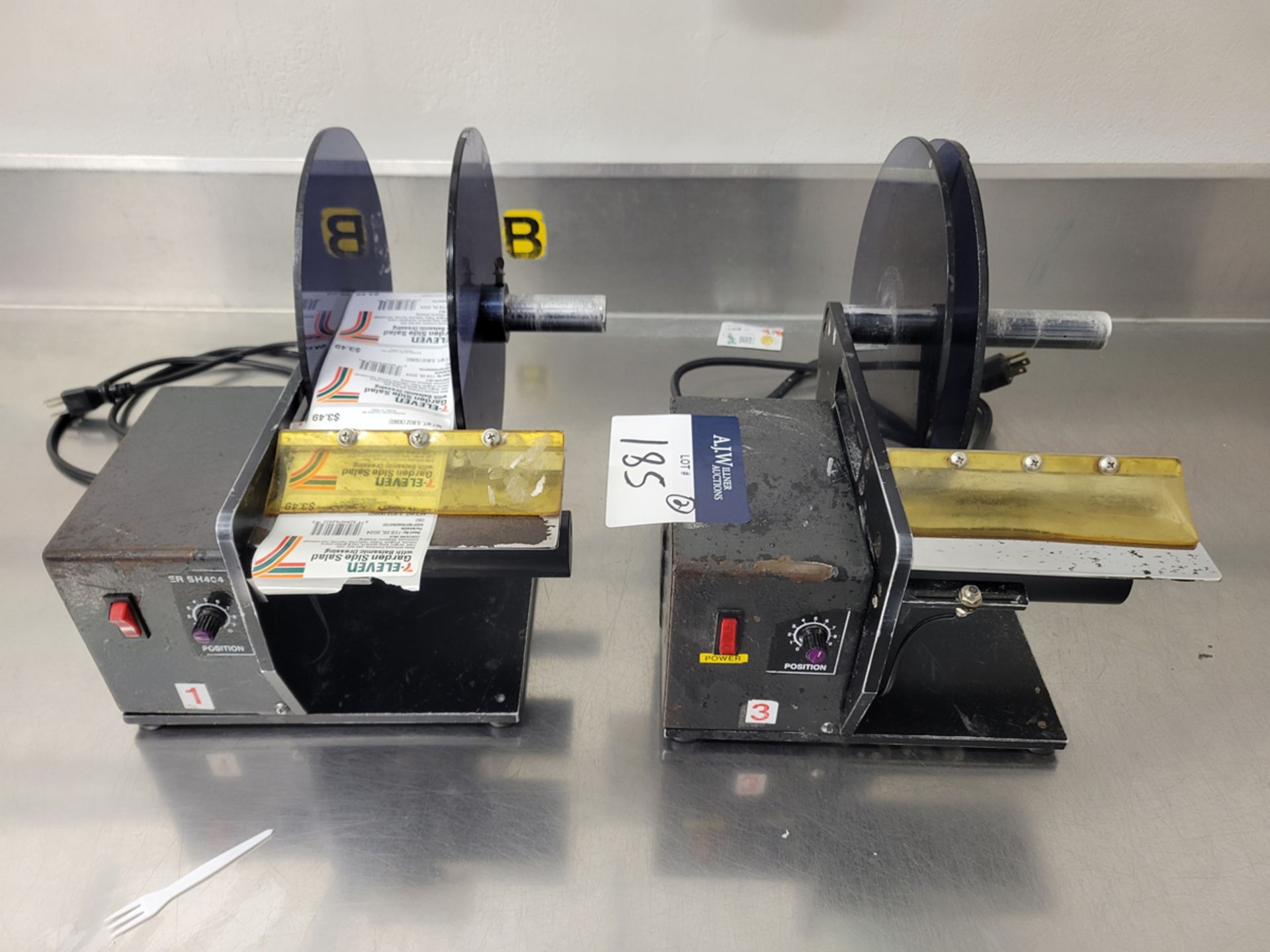 {Each} Tach-It SH404 Electric Label Dispenser - Image 3 of 4