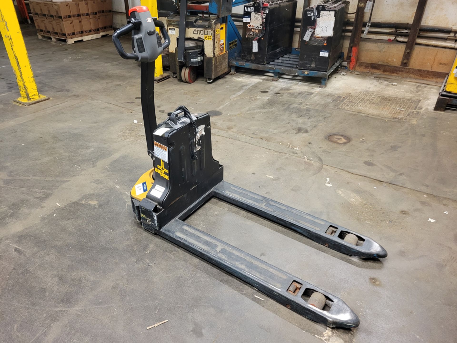 Big Joe LPT33 3,300lbs Electric 24V Pallet Jack