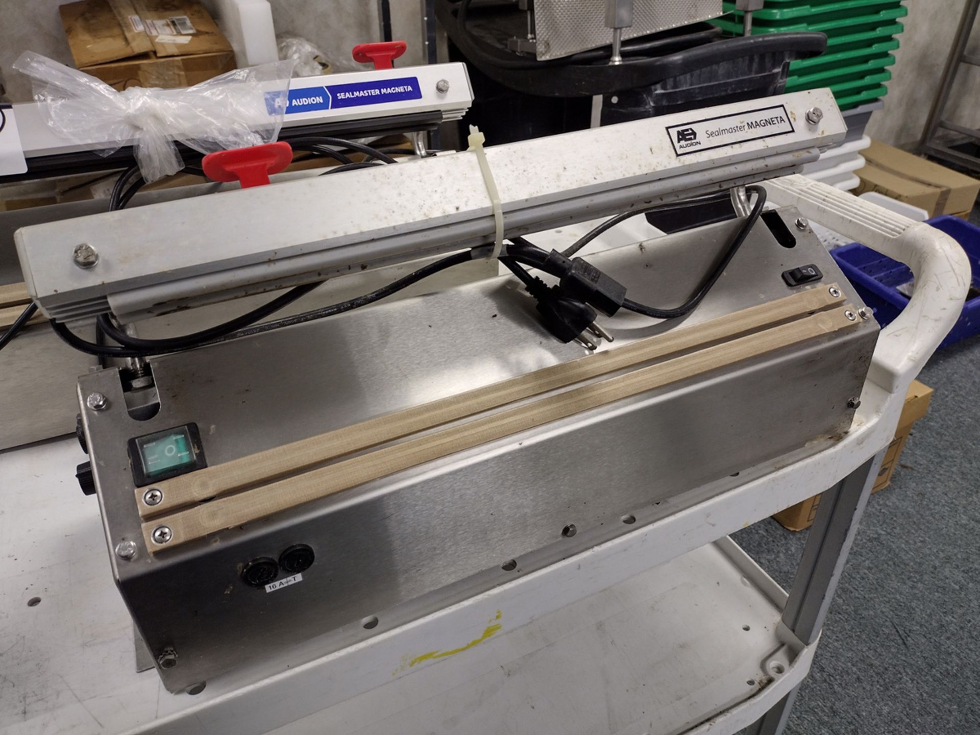 {Each} Audion Elektro Sealmaster Magneta 421 Sealing Machine - Image 2 of 13