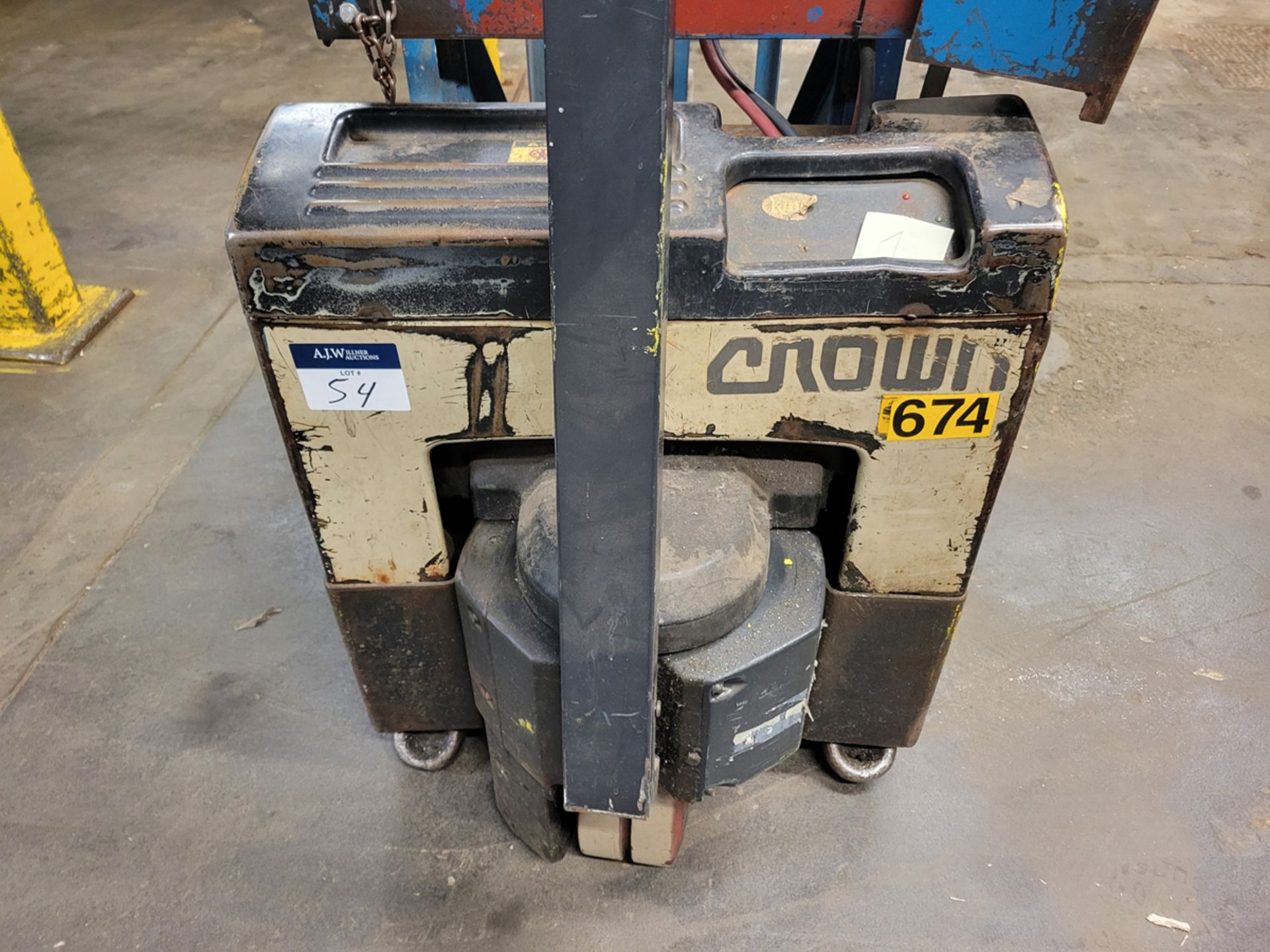 BHS Battery Extraction Carriage & Crown Electric Pallet Jack w/ Battery Changer - Image 5 of 13