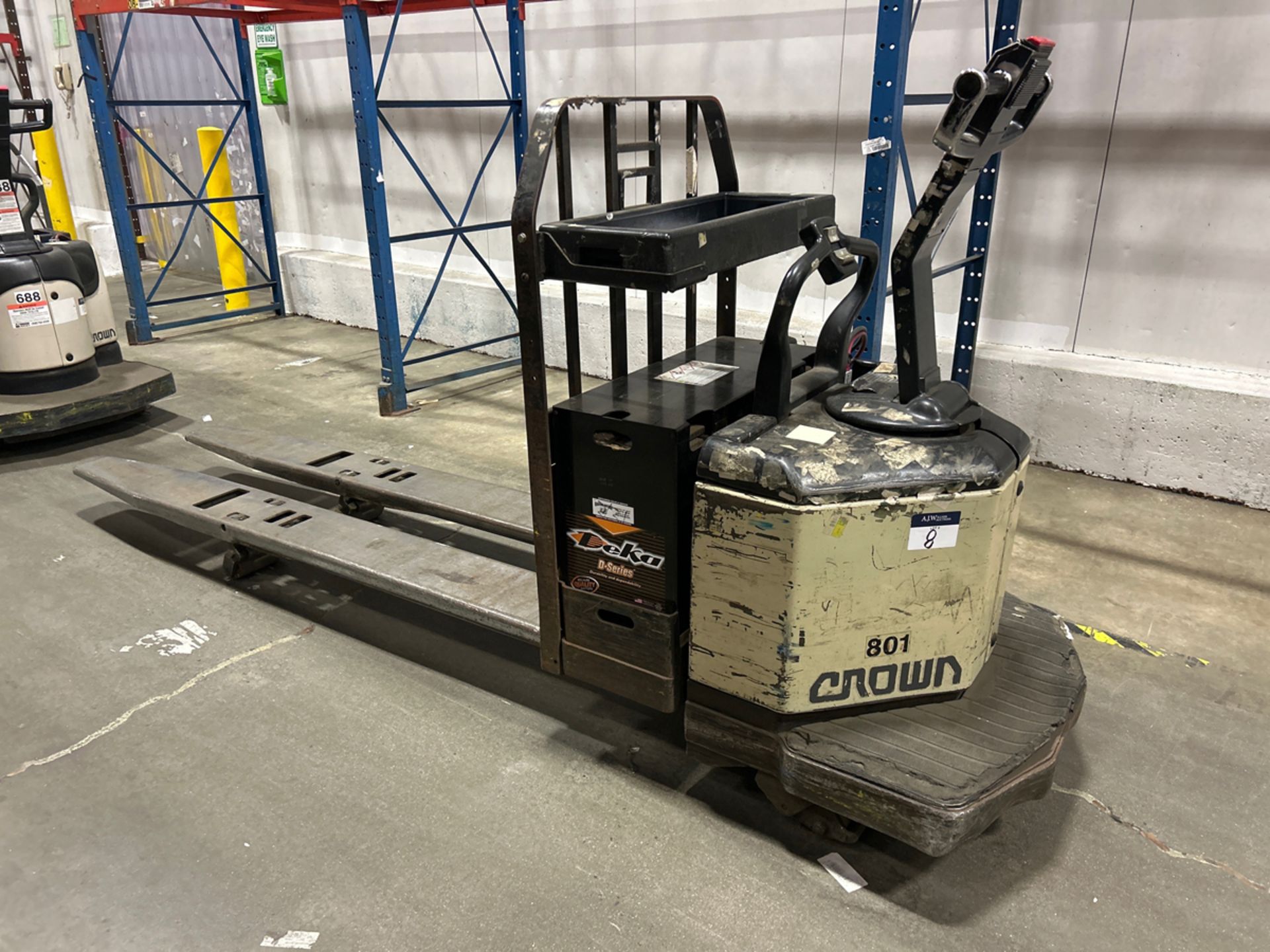 Crown PE3520-60 6,000lbs Electric 24V Rider Pallet Jack w/ Charger