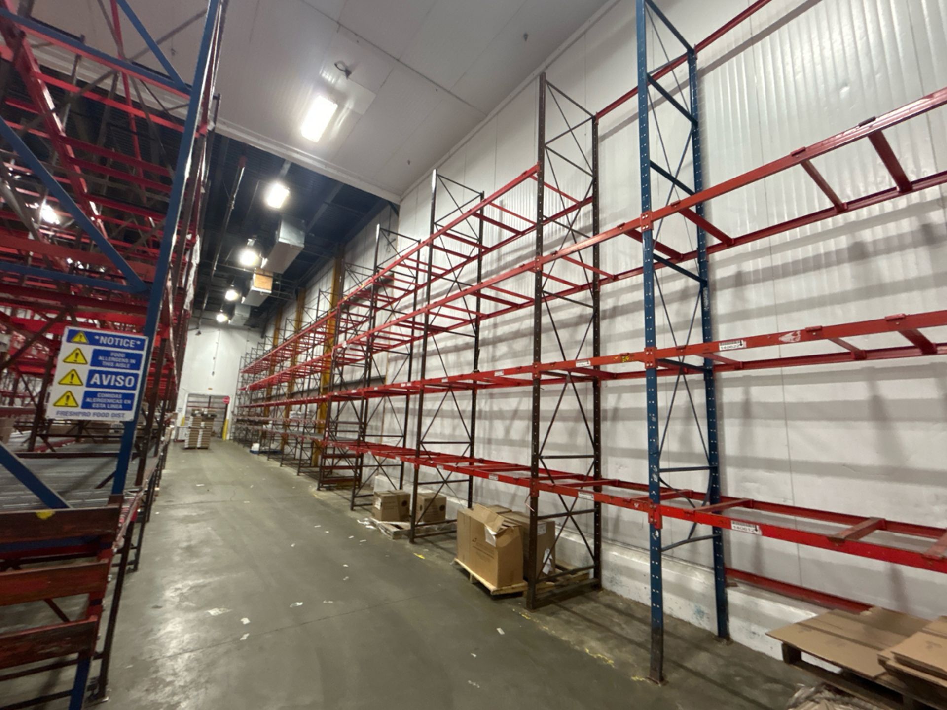 A Group of Structural Pallet Racking, 19' Tall, Approx. 96 Sections - Bild 4 aus 10