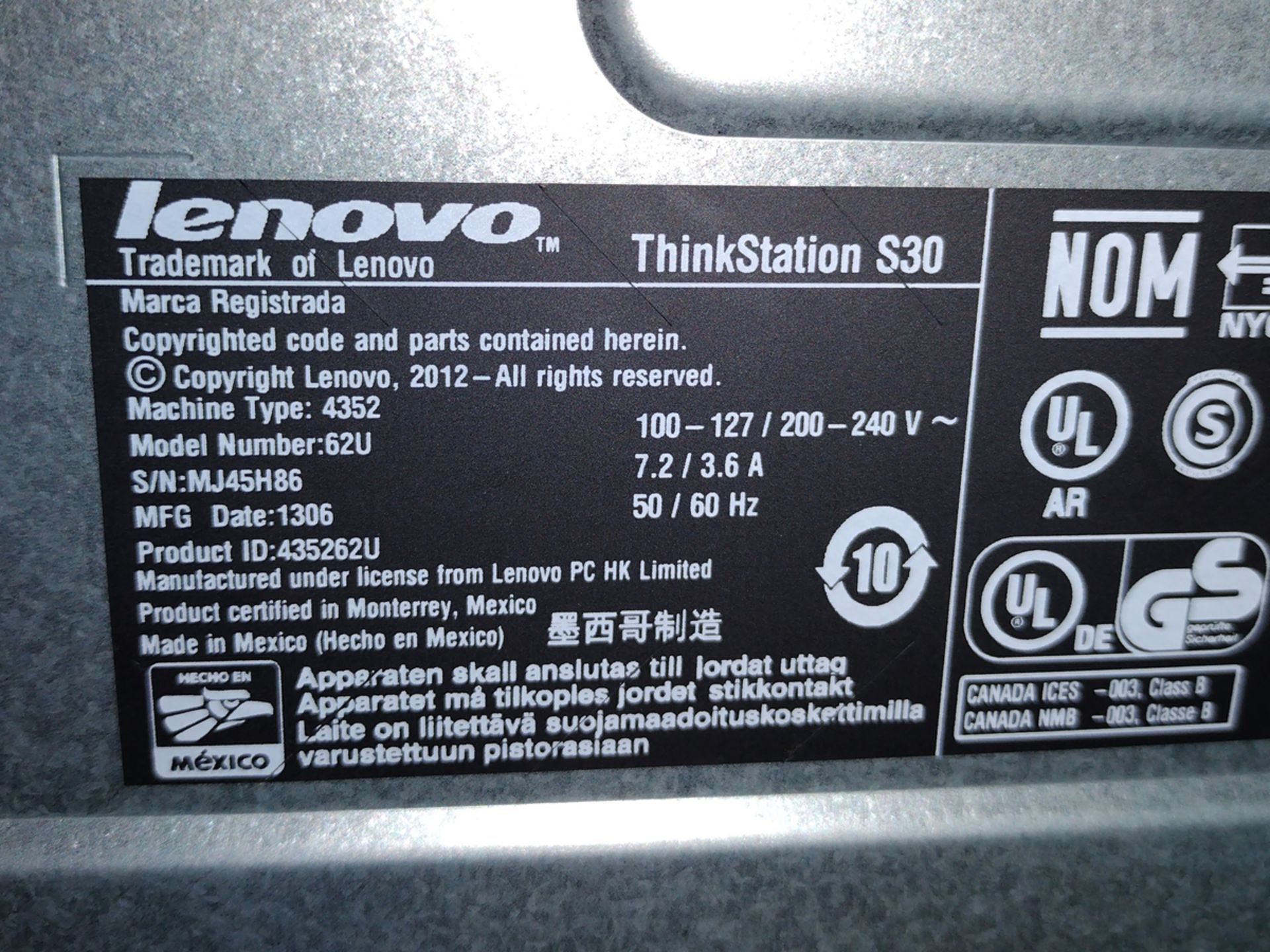 Lenovo S30 ThinkStation Xeon PC w/ Monitor and Keyboard - Image 2 of 2