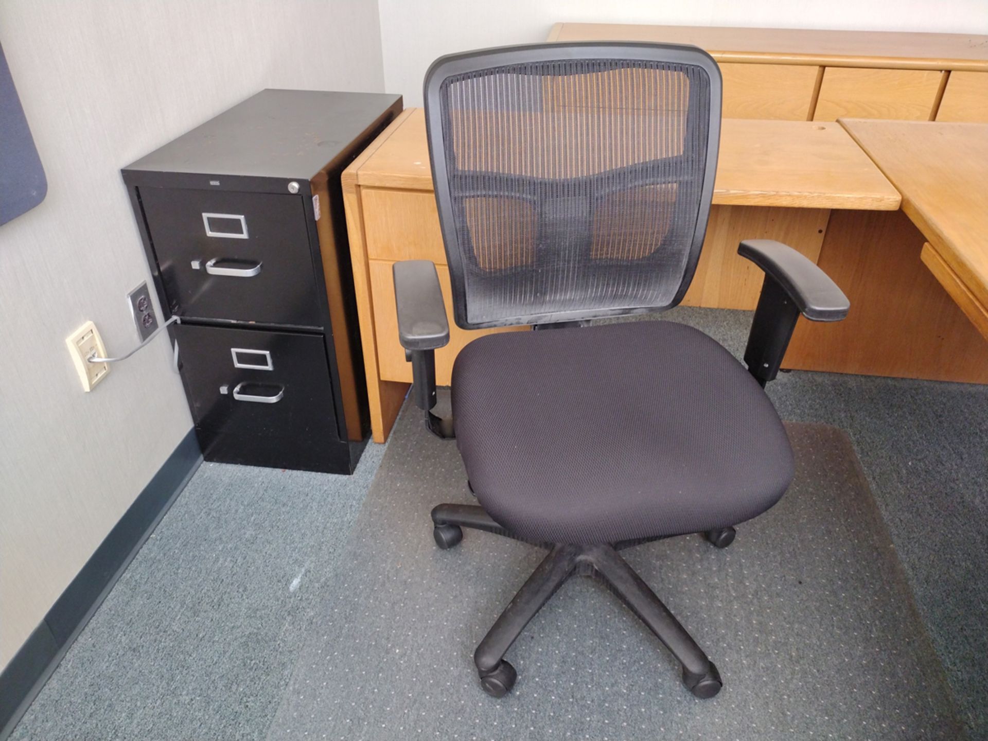 Group of Office Furniture Throughout Rooms - Image 6 of 8