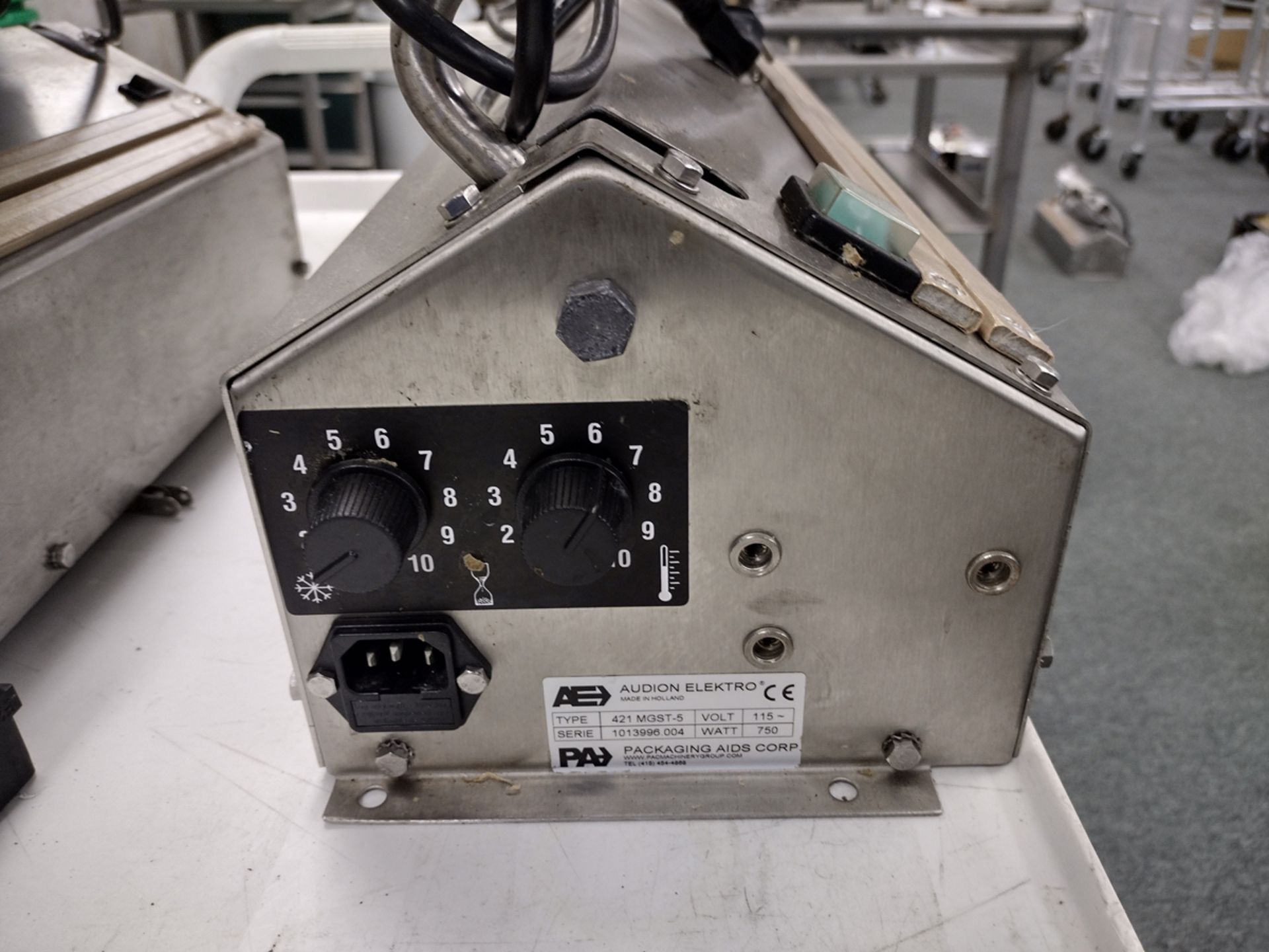 {Each} Audion Elektro Sealmaster Magneta 421 Sealing Machine - Image 7 of 13