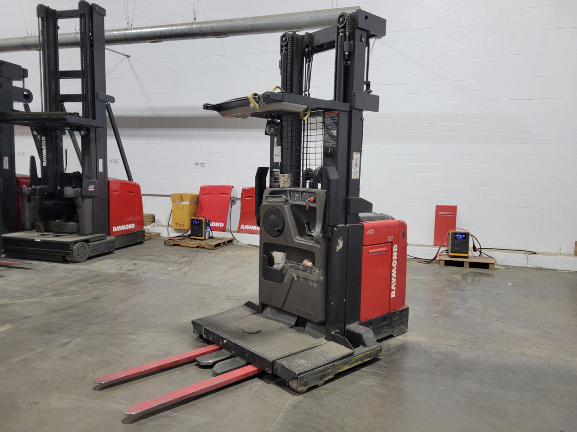 Raymond Model 560-OPC30TT Order Picker w/ Charger - Image 3 of 15