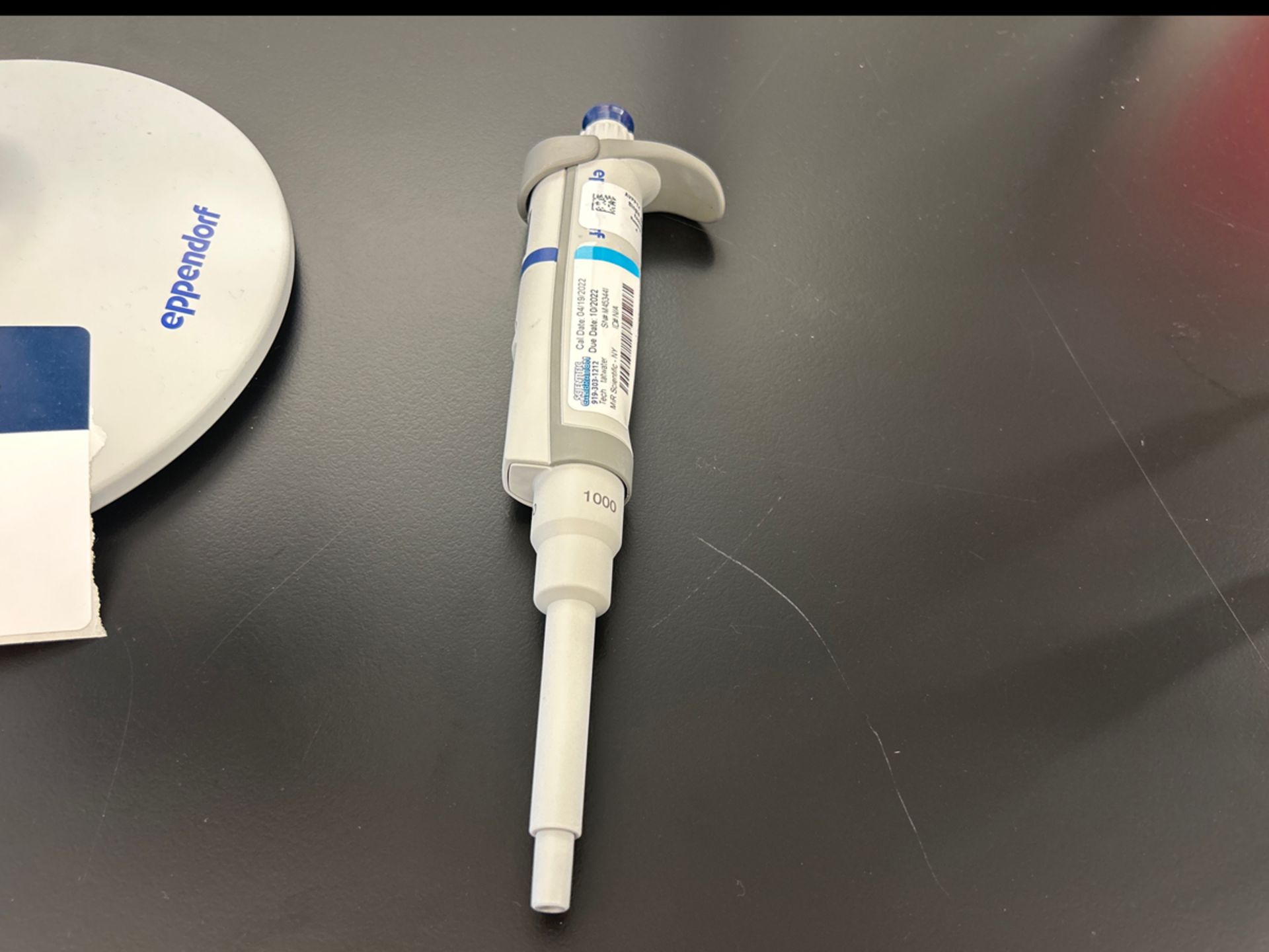 {each} Eppendorf Pipettes with Rotating Holding Stand - Image 3 of 3