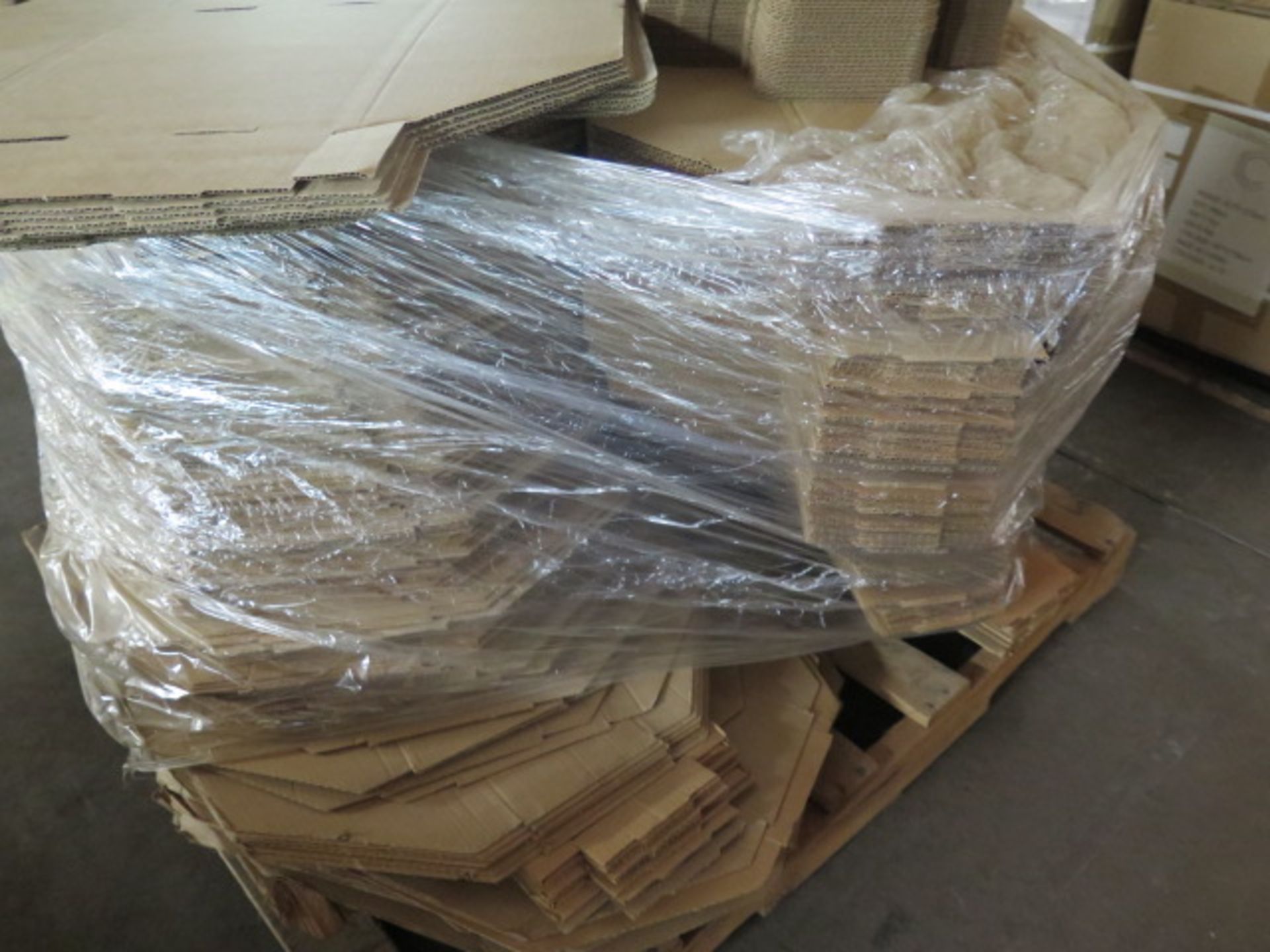 Boxes (2 Pallets) (SOLD AS-IS - NO WARRANTY) - Bild 8 aus 8