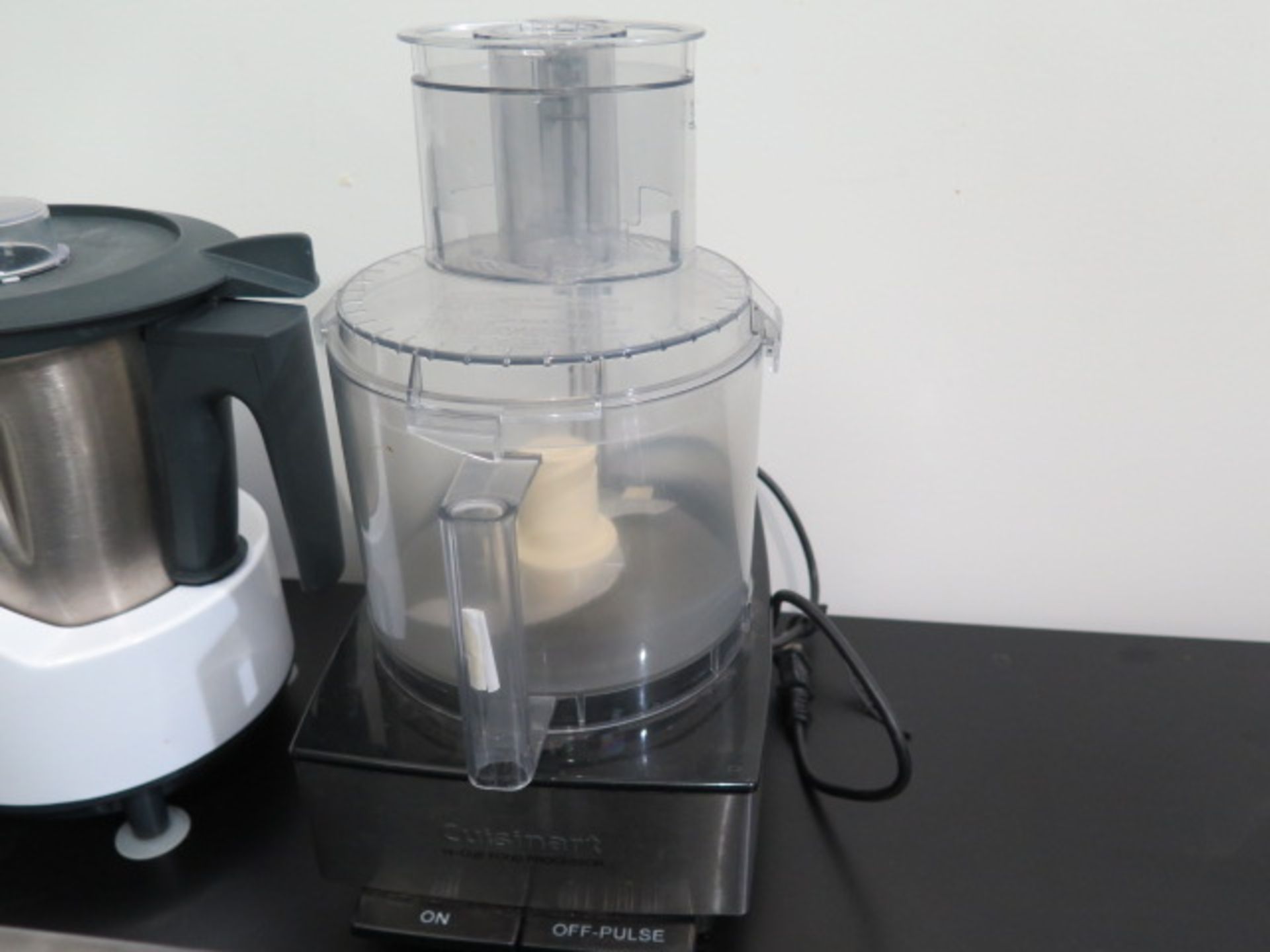 Lab Grade Food Processors, Toaster Oven, Hot Plates, and Misc (NOT FOOD GRADE) (SOLD AS-IS - NO - Image 3 of 6