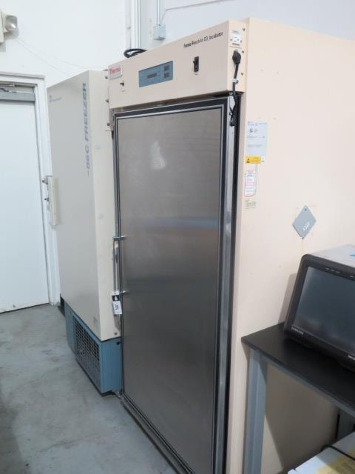 Thermo Scientific mdl. 3950 Forma Reach-In CO2 Incubator s/n 309842-1827 (SOLD AS-IS - NO WARRANTY) - Image 2 of 8
