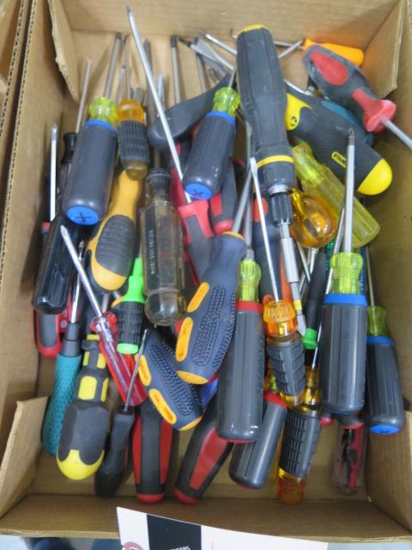 Screwdrivers (SOLD AS-IS - NO WARRANTY) - Image 2 of 4