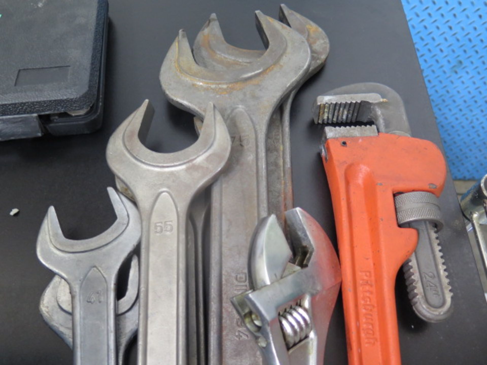 Large Wrenches and Pipe Wrench (SOLD AS-IS - NO WARRANTY) - Image 3 of 4