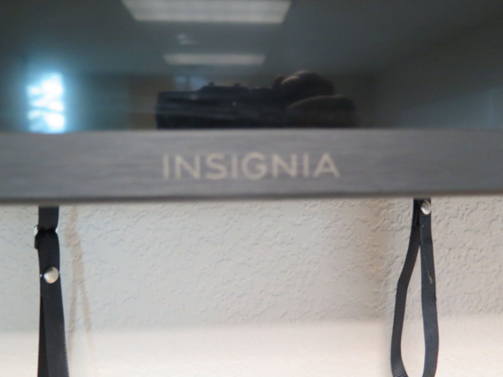 Insignia TV (ON WALL) (SOLD AS-IS - NO WARRANTY) - Image 5 of 5