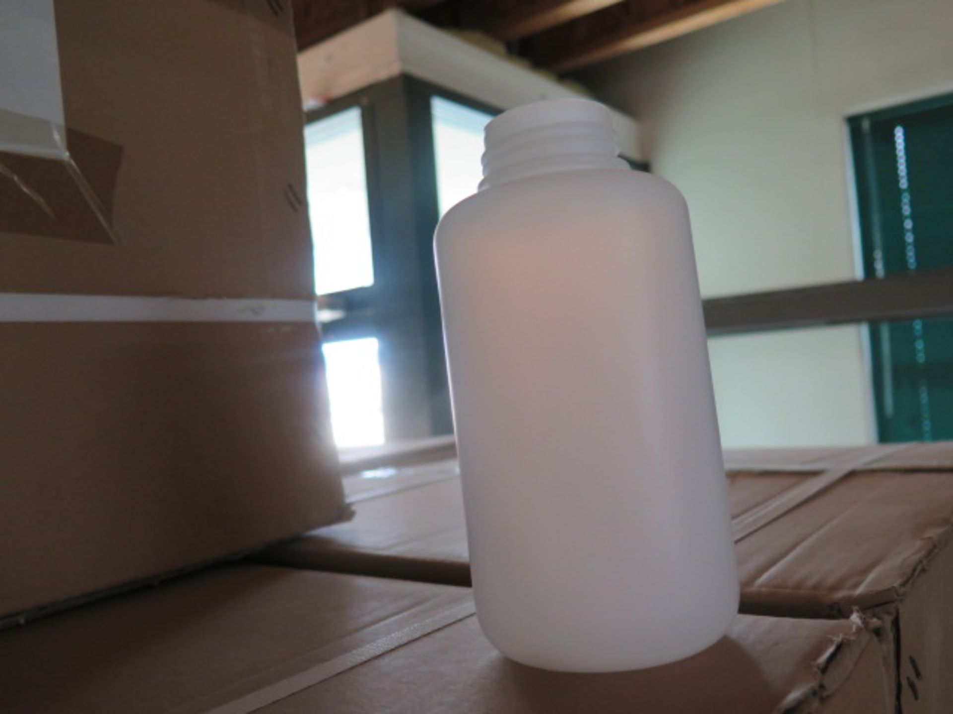 600ml Plastic Bottles (1 Pallet) (SOLD AS-IS - NO WARRANTY) - Image 5 of 6