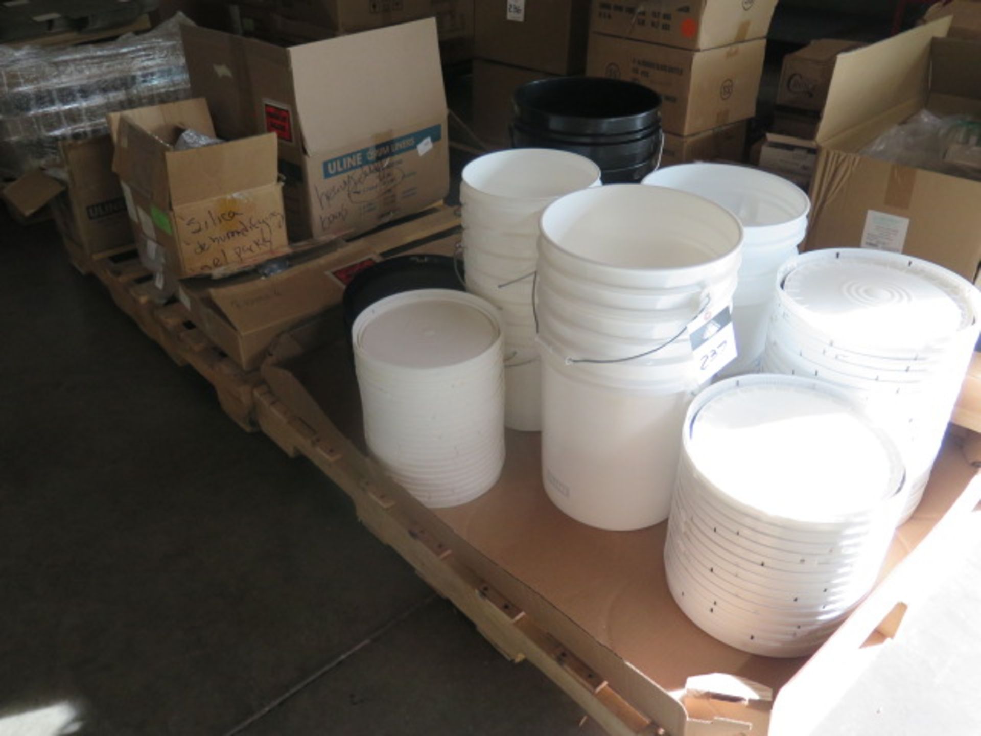 Silica Pouches, Plastic Bags and Buckets (2 Pallets) (SOLD AS-IS - NO WARRANTY)