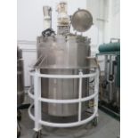2004 Lee Industries mdl. 325U7S 325 Gallon Stain Steel Jacketed Pressurized Mixing Tank, SOLD AS IS